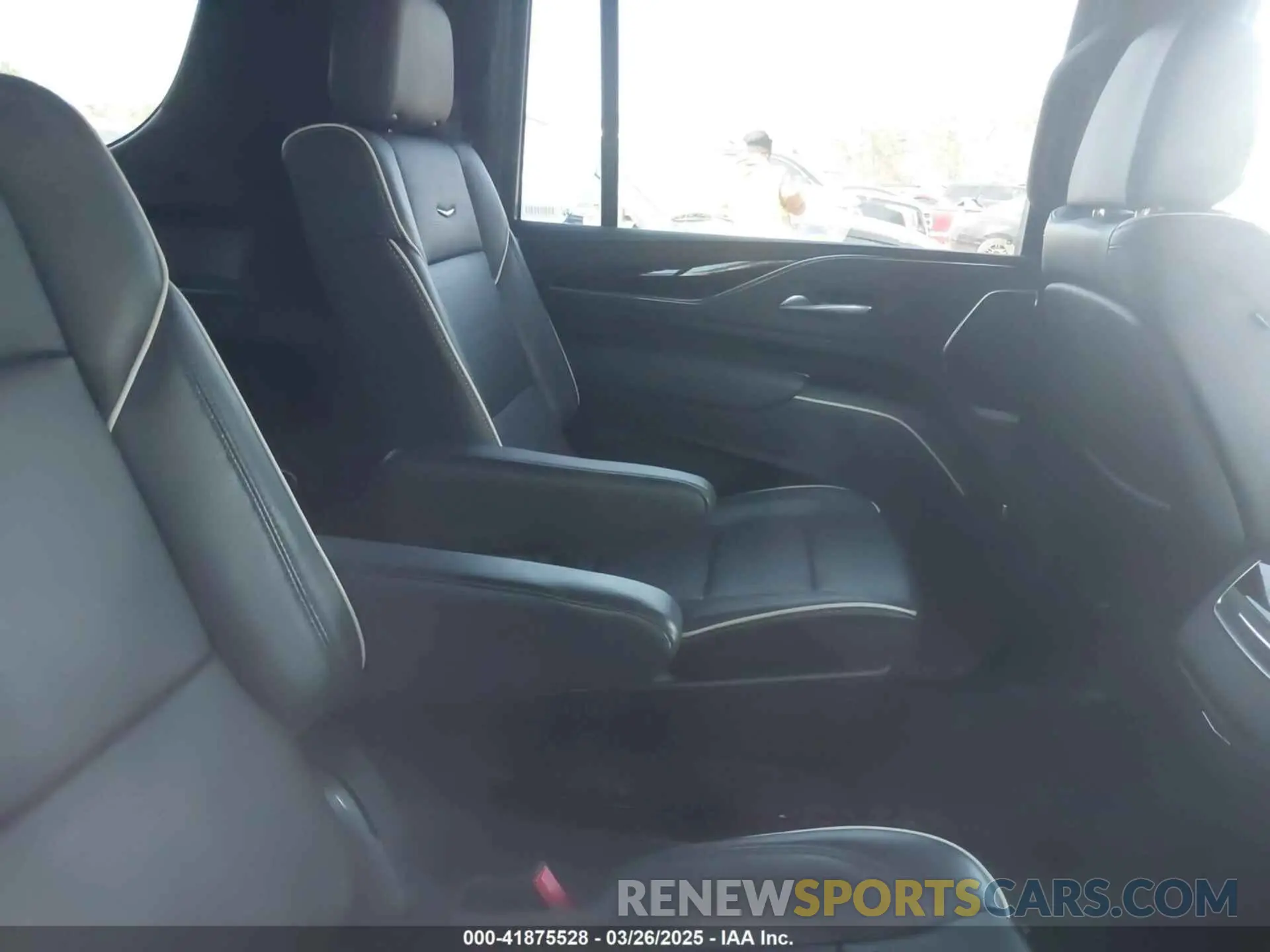 8 fotografías del automóvil dañado 1GYS4NKL9PR320239 CADILLAC ESCALADE ESV 2023