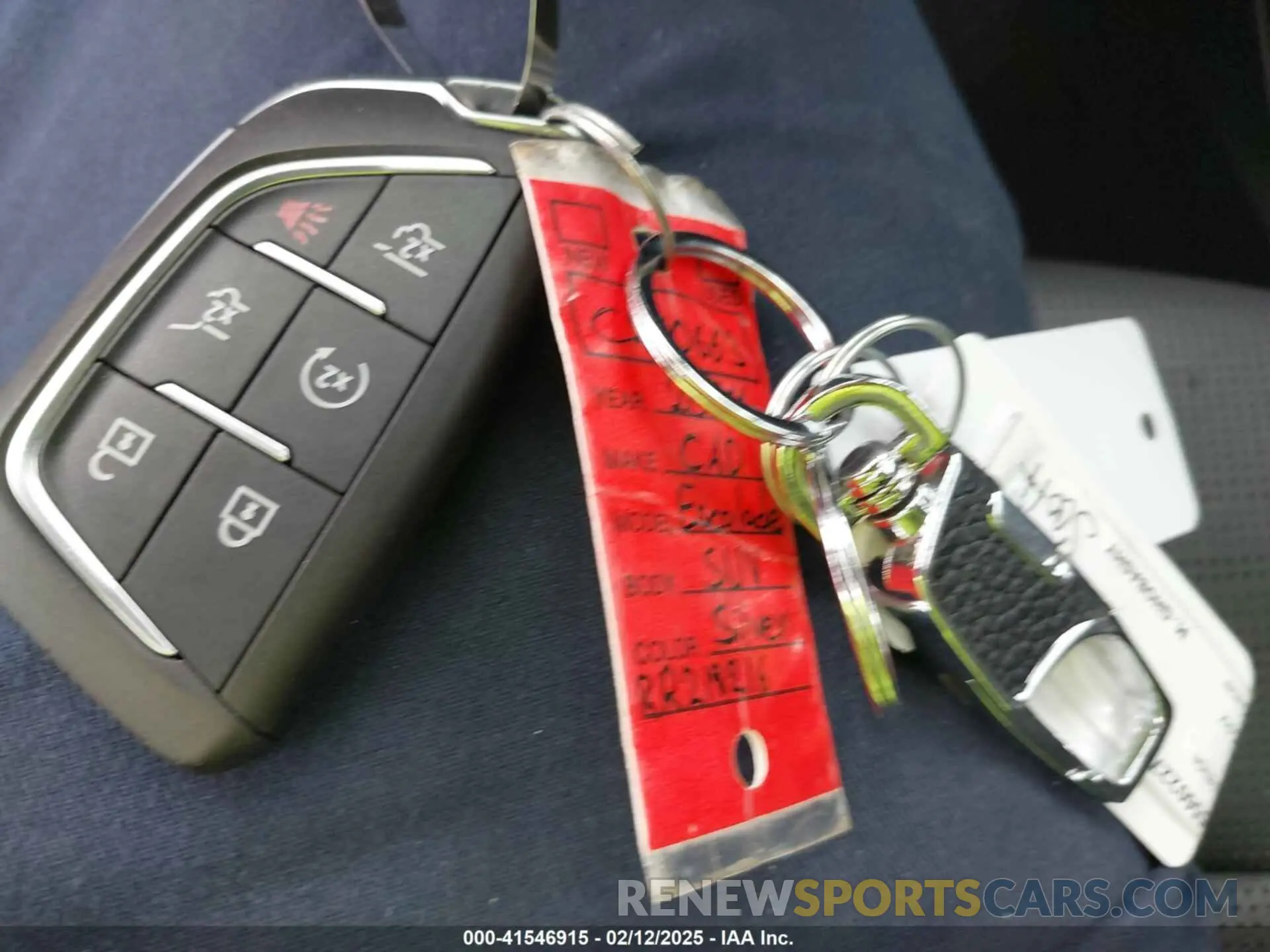 11 fotografías del automóvil dañado 1GYS3KKL7RR218216 CADILLAC ESCALADE ESV 2024