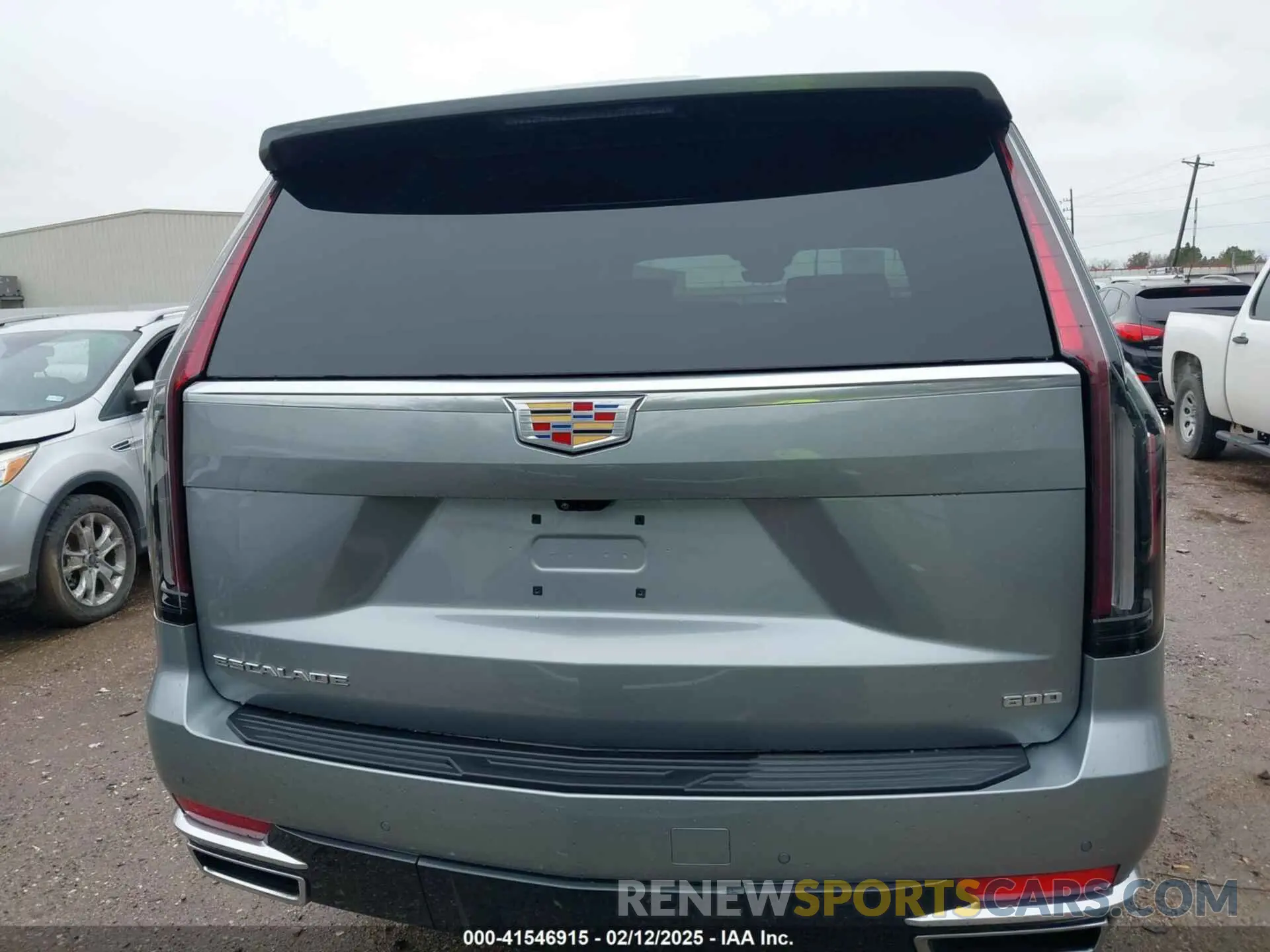 17 fotografías del automóvil dañado 1GYS3KKL7RR218216 CADILLAC ESCALADE ESV 2024