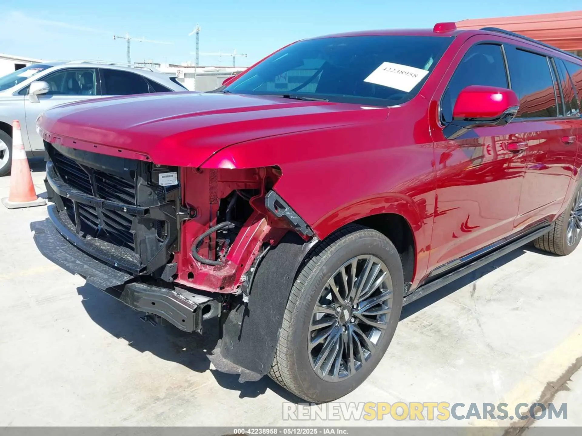 6 fotografías del automóvil dañado 1GYS8RRL3SR105112 CADILLAC ESCALADE ESV 2025