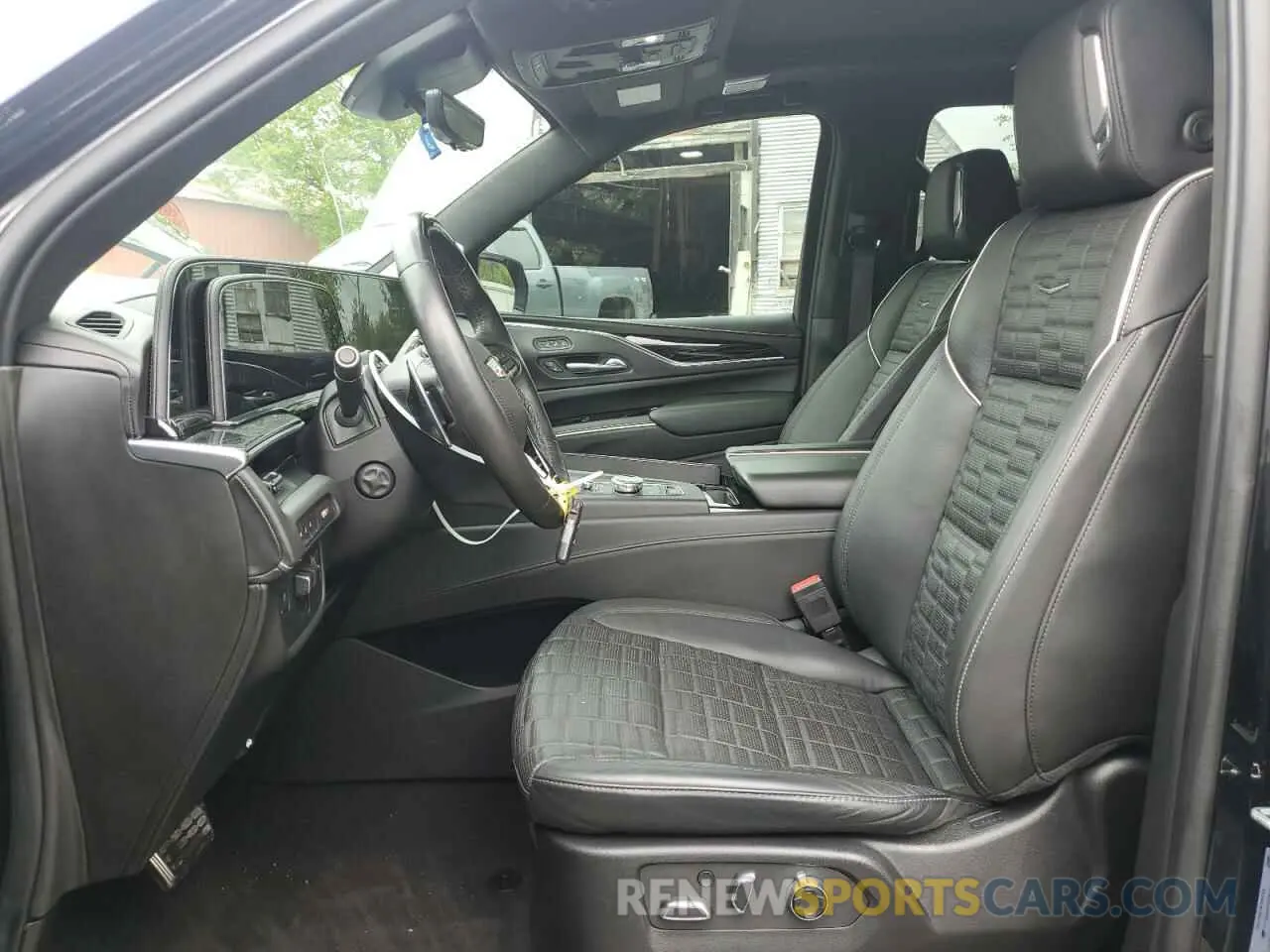 7 fotografías del automóvil dañado 1GYS4SK93PR229583 CADILLAC ESCALADE V 2023