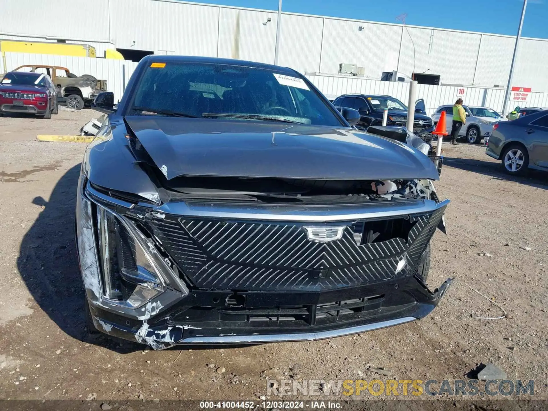 12 fotografías del automóvil dañado 1GYKPMRK4PZ001099 CADILLAC LYRIQ 2023