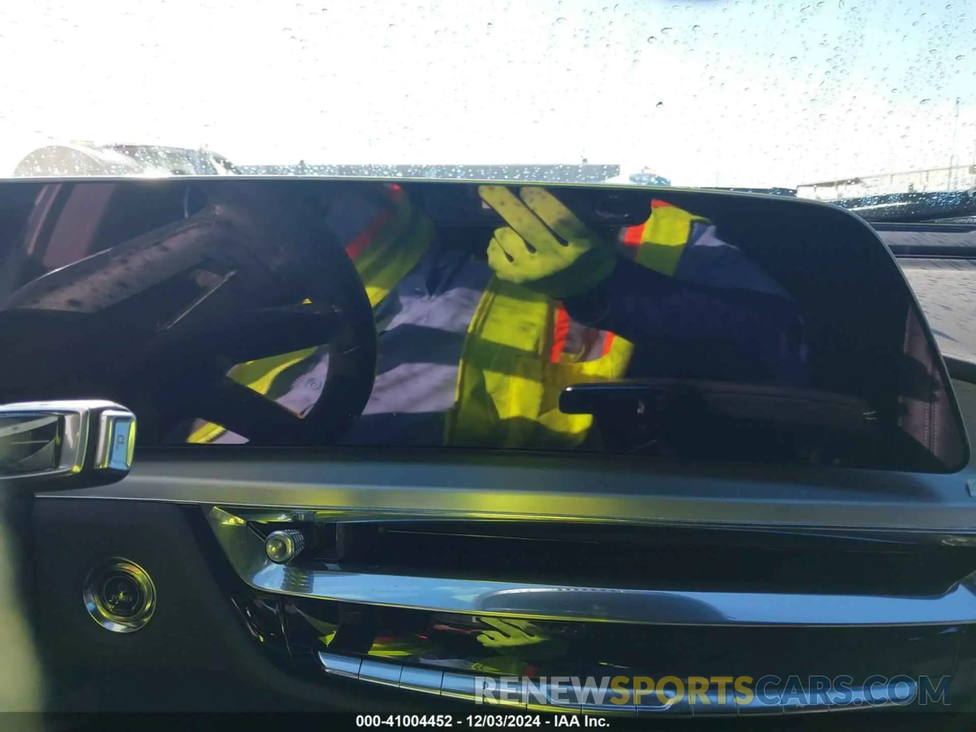 18 fotografías del automóvil dañado 1GYKPMRK4PZ001099 CADILLAC LYRIQ 2023