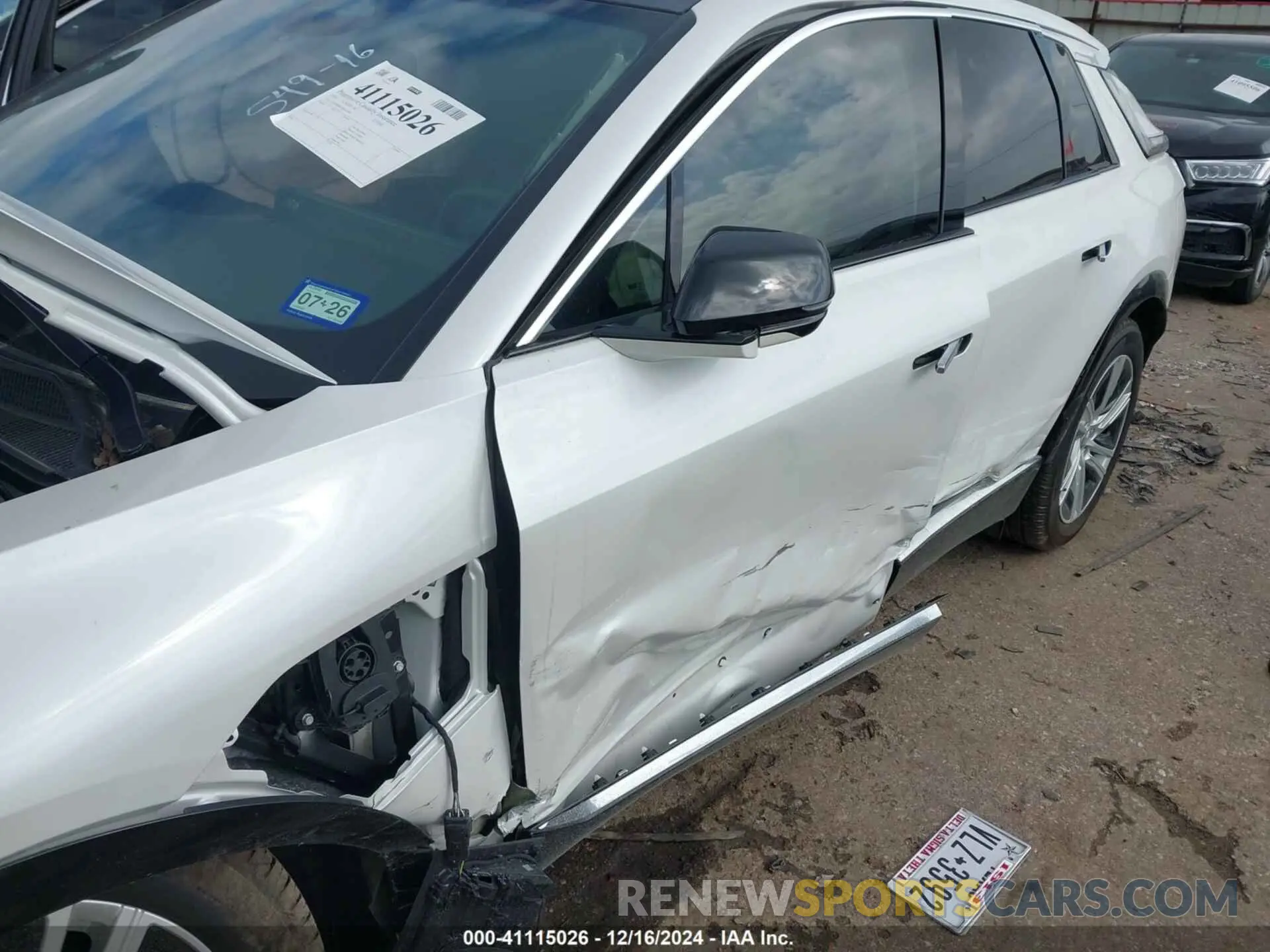 6 fotografías del automóvil dañado 1GYKPMRK5RZ126406 CADILLAC LYRIQ 2024