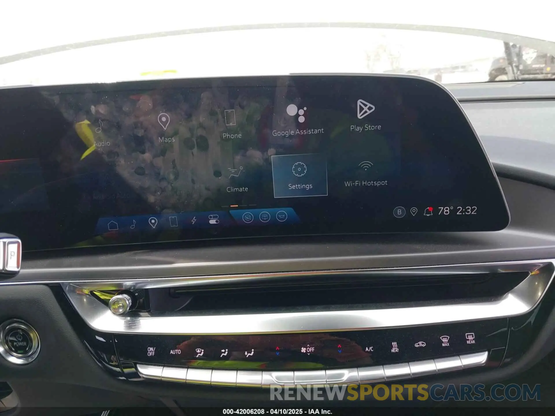 18 fotografías del automóvil dañado 1GYKPMRK9RZ103470 CADILLAC LYRIQ 2024