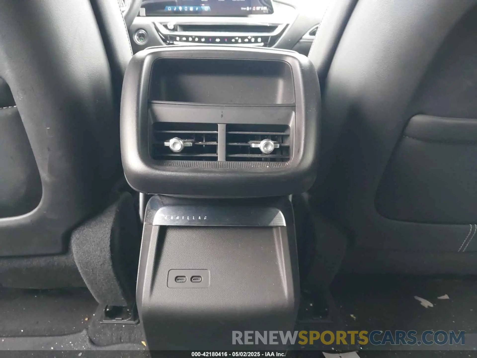 20 fotografías del automóvil dañado 1GYKPPRK1RZ109216 CADILLAC LYRIQ 2024
