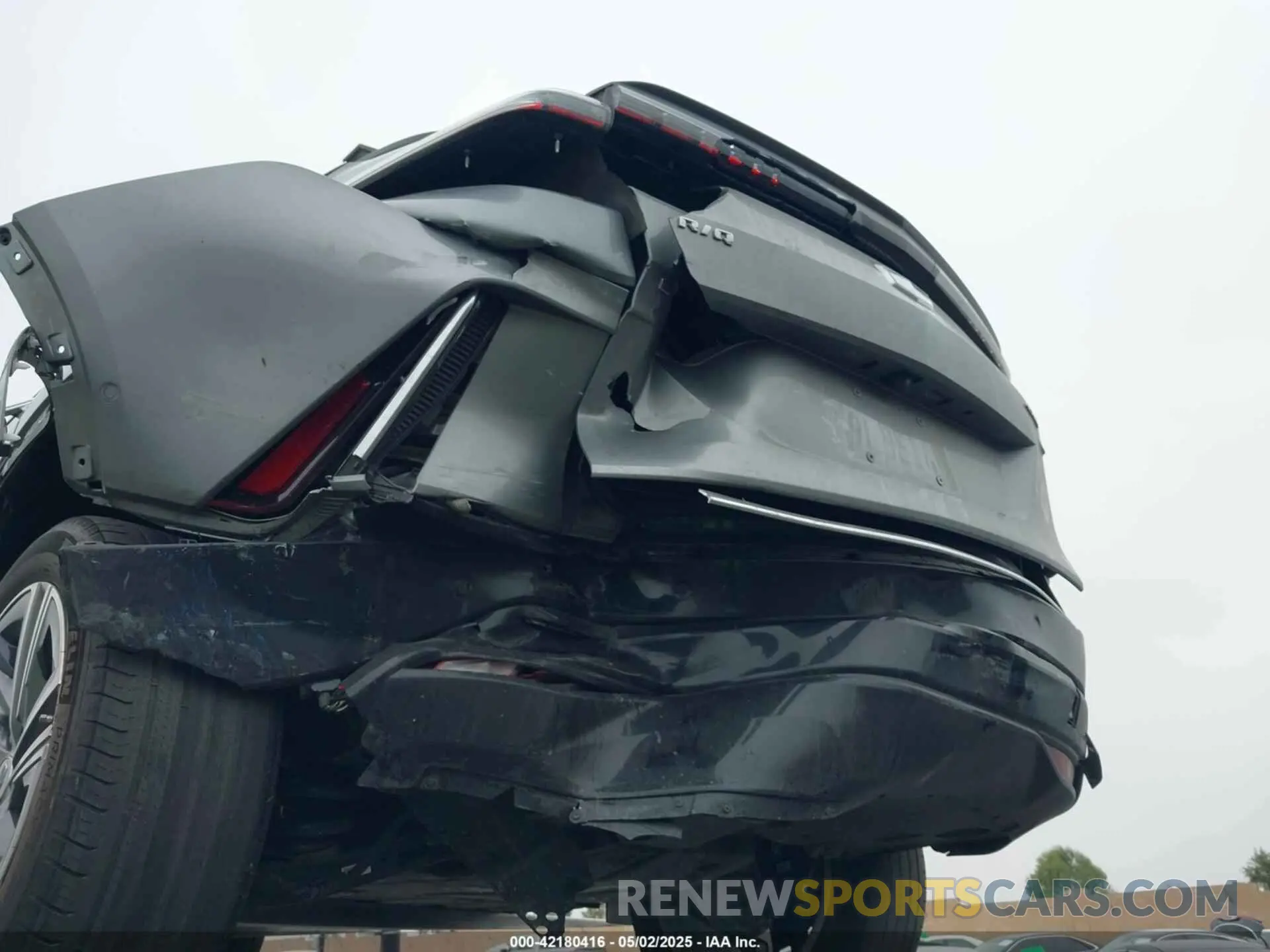 24 fotografías del automóvil dañado 1GYKPPRK1RZ109216 CADILLAC LYRIQ 2024