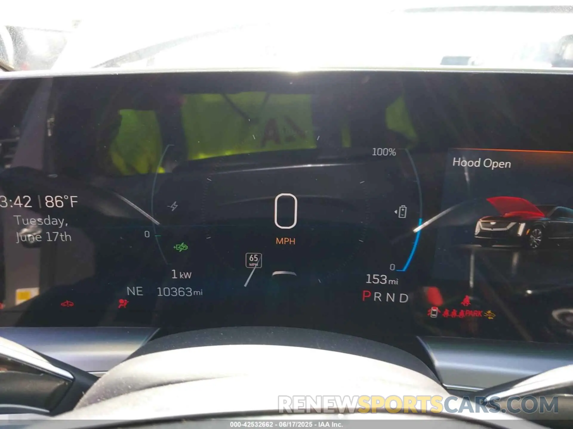 7 fotografías del automóvil dañado 1GYKPPRK8RZ121721 CADILLAC LYRIQ 2024