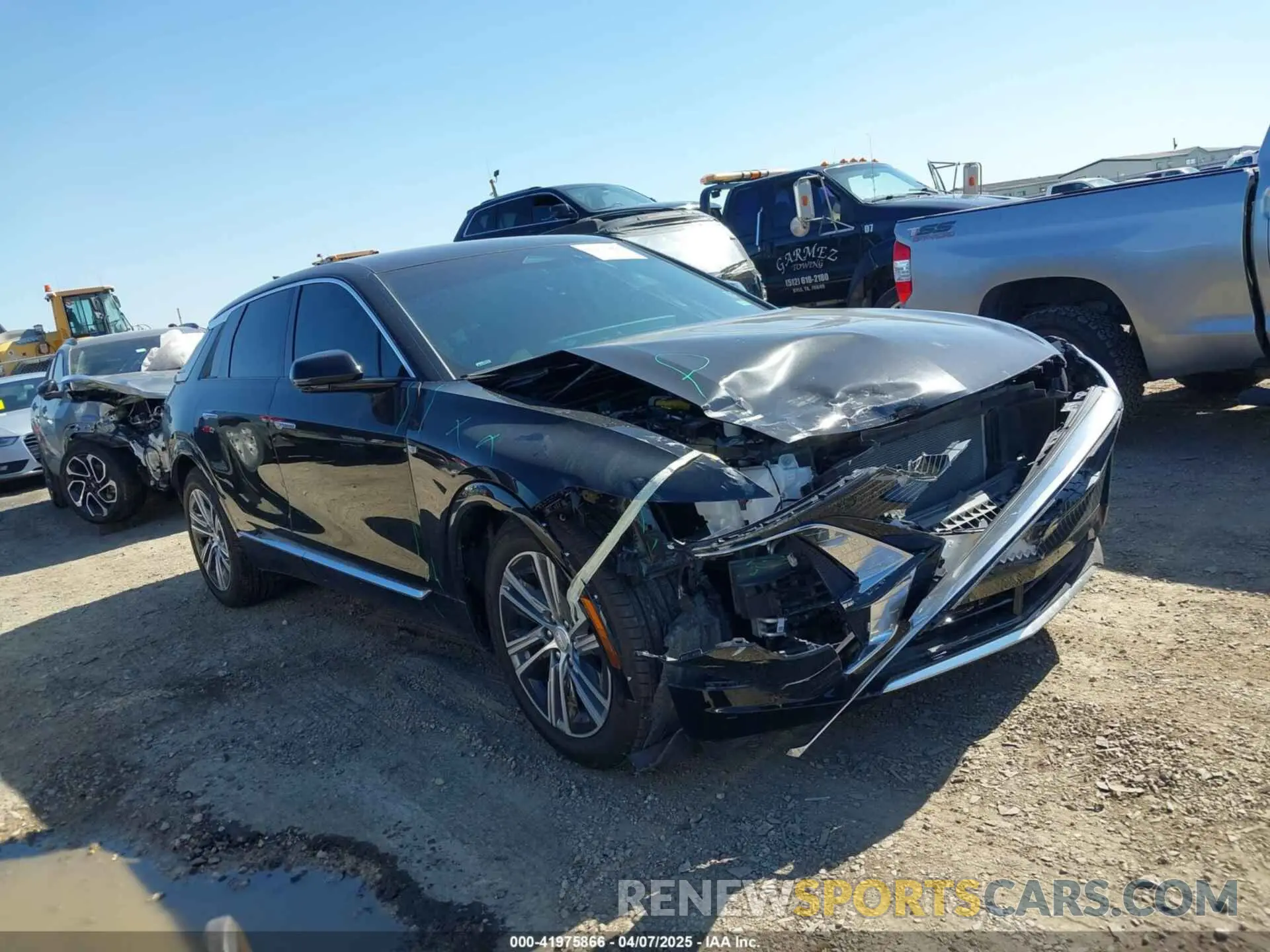 13 fotografías del automóvil dañado 1GYKPPRK9RZ101820 CADILLAC LYRIQ 2024