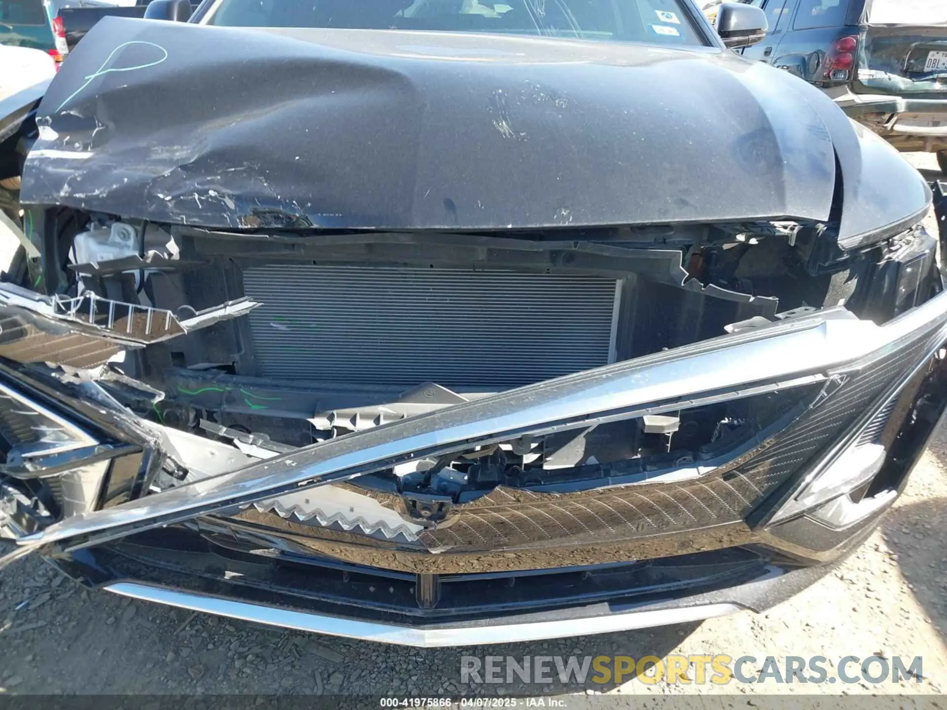 6 fotografías del automóvil dañado 1GYKPPRK9RZ101820 CADILLAC LYRIQ 2024