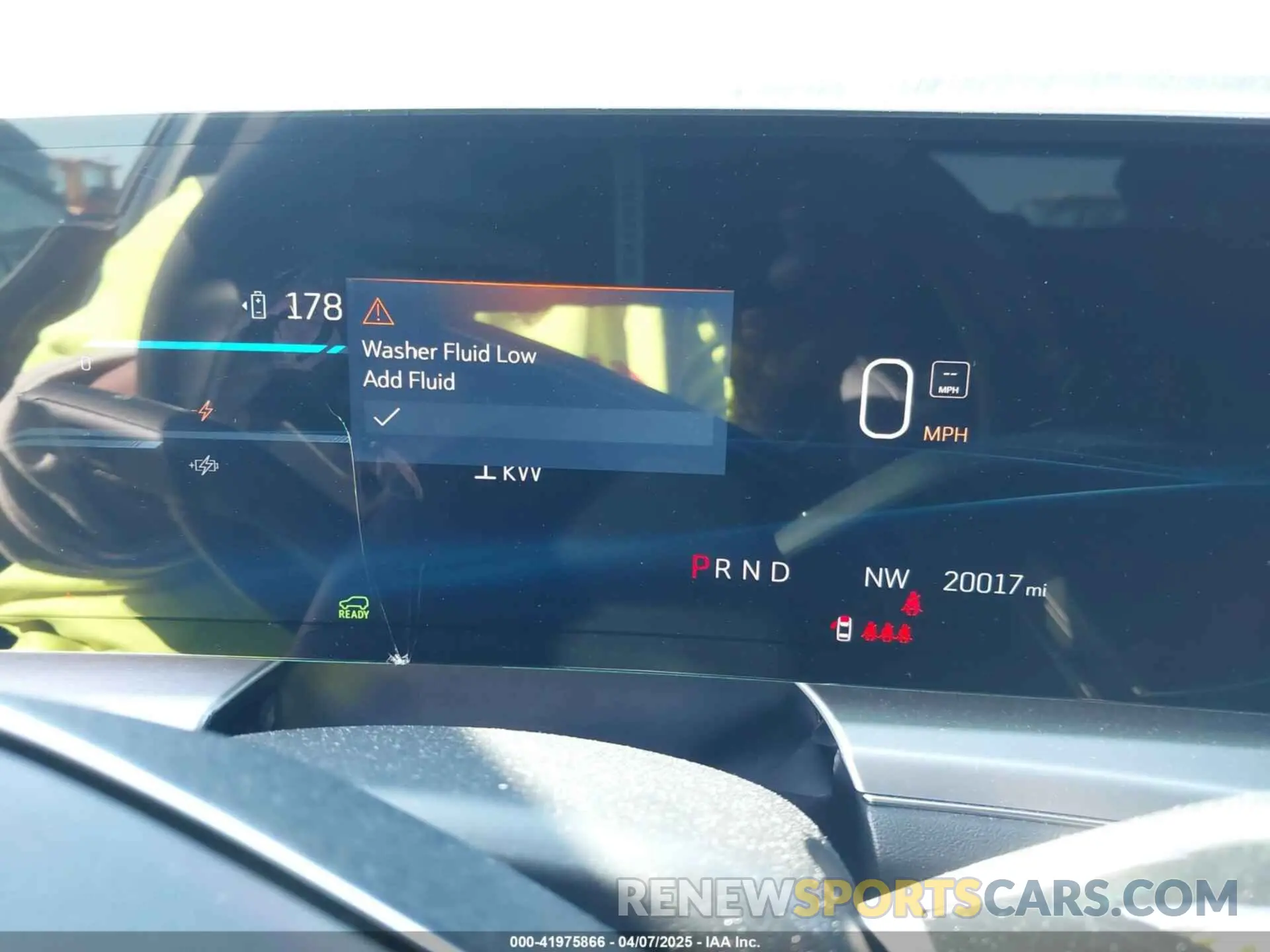 7 fotografías del automóvil dañado 1GYKPPRK9RZ101820 CADILLAC LYRIQ 2024