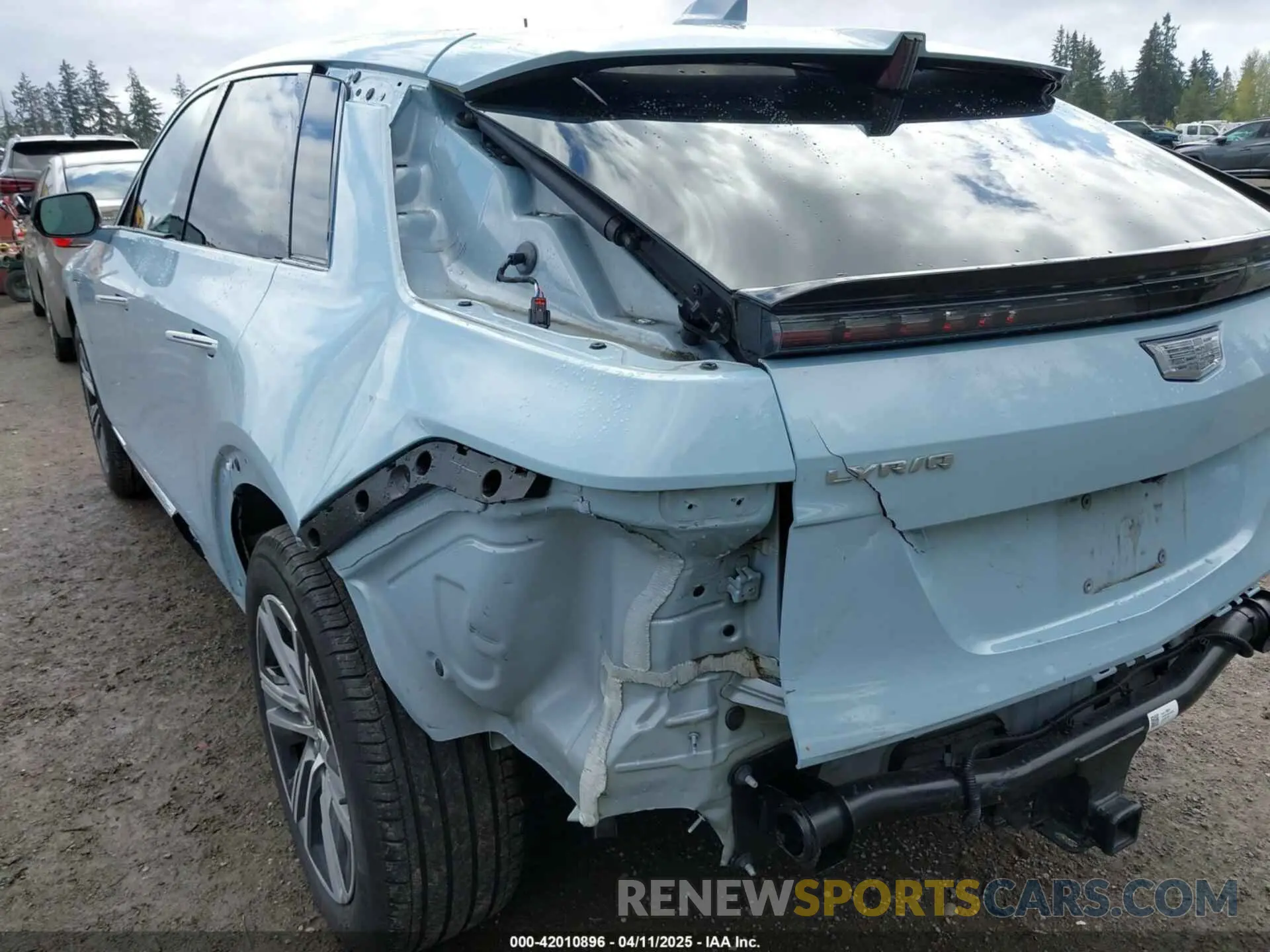 6 fotografías del automóvil dañado 1GYKPPRL2RZ103577 CADILLAC LYRIQ 2024