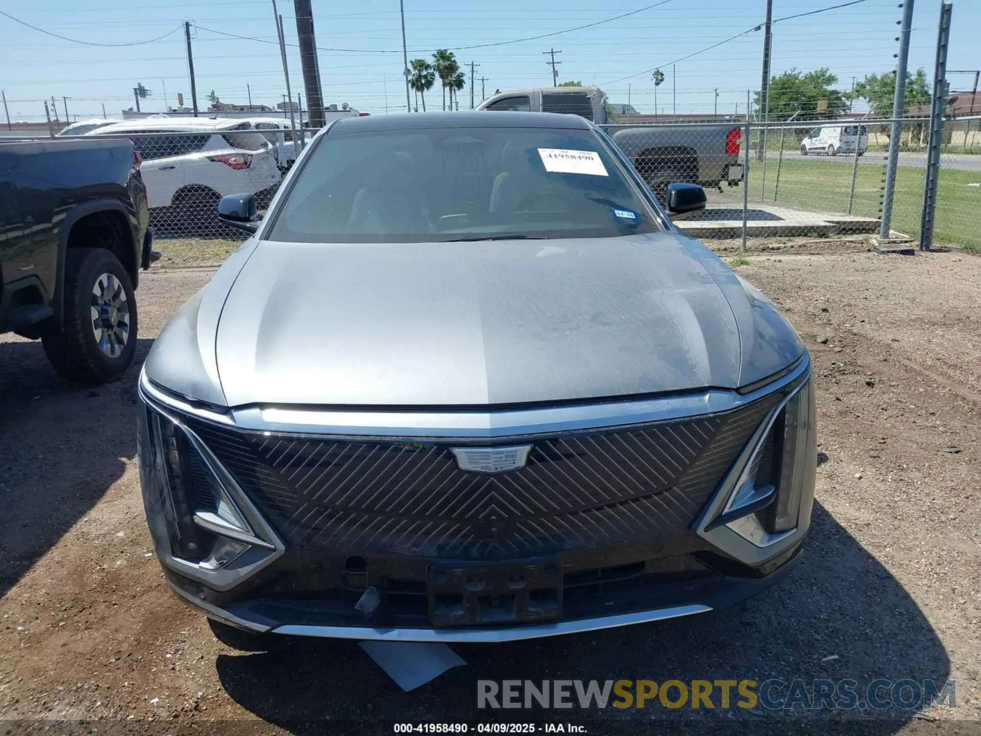 6 fotografías del automóvil dañado 1GYKPRRK7RZ122838 CADILLAC LYRIQ 2024