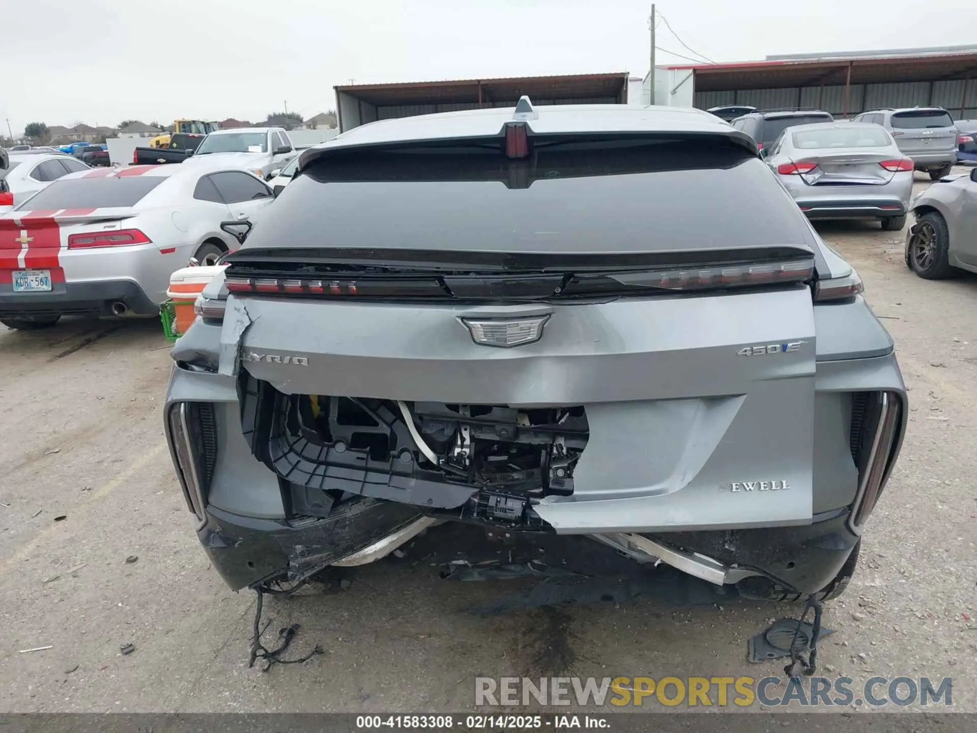 15 fotografías del automóvil dañado 1GYKPRRK9RZ105958 CADILLAC LYRIQ 2024