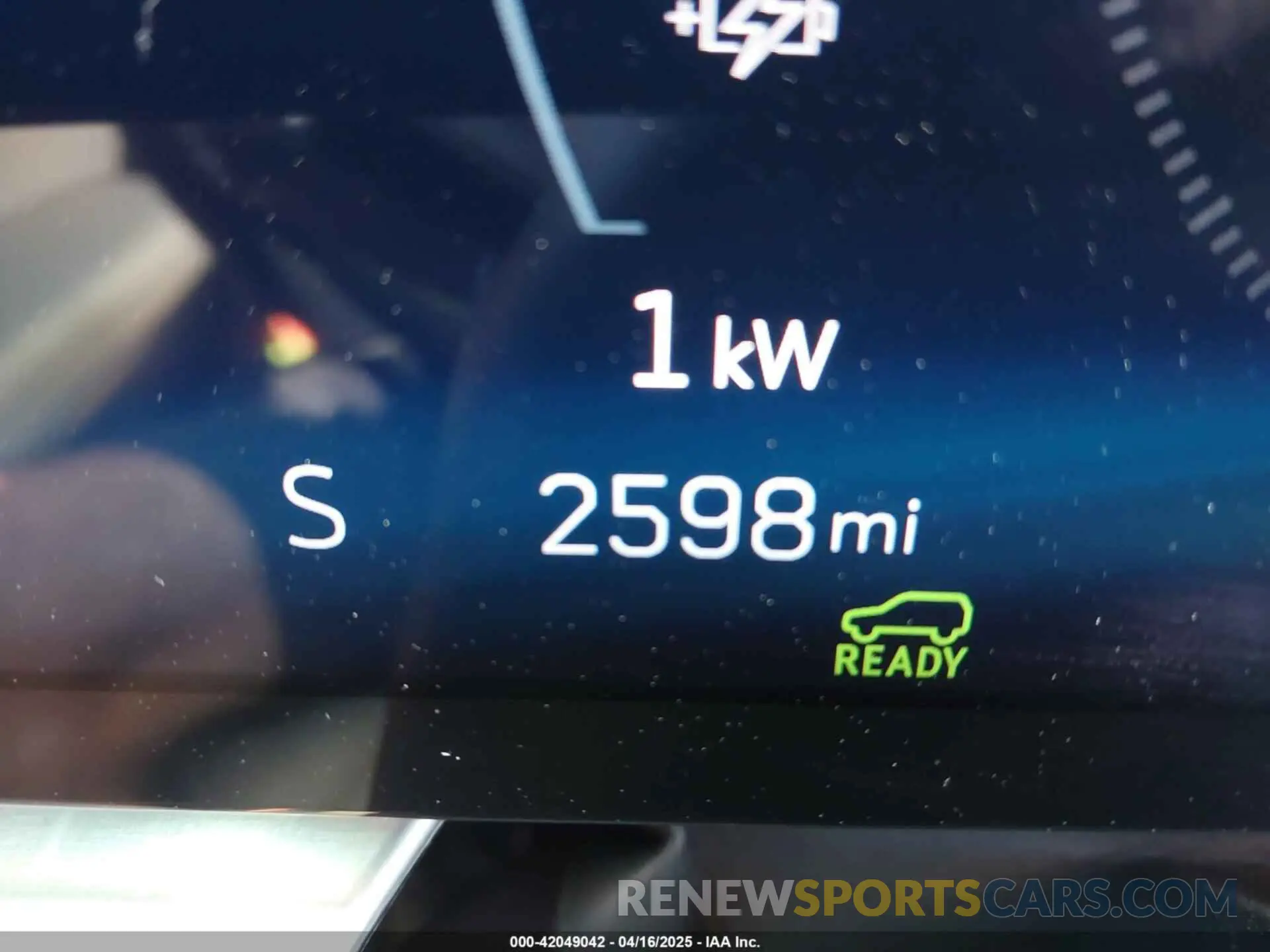 15 fotografías del automóvil dañado 1GYKPSRL9RZ141942 CADILLAC LYRIQ 2024