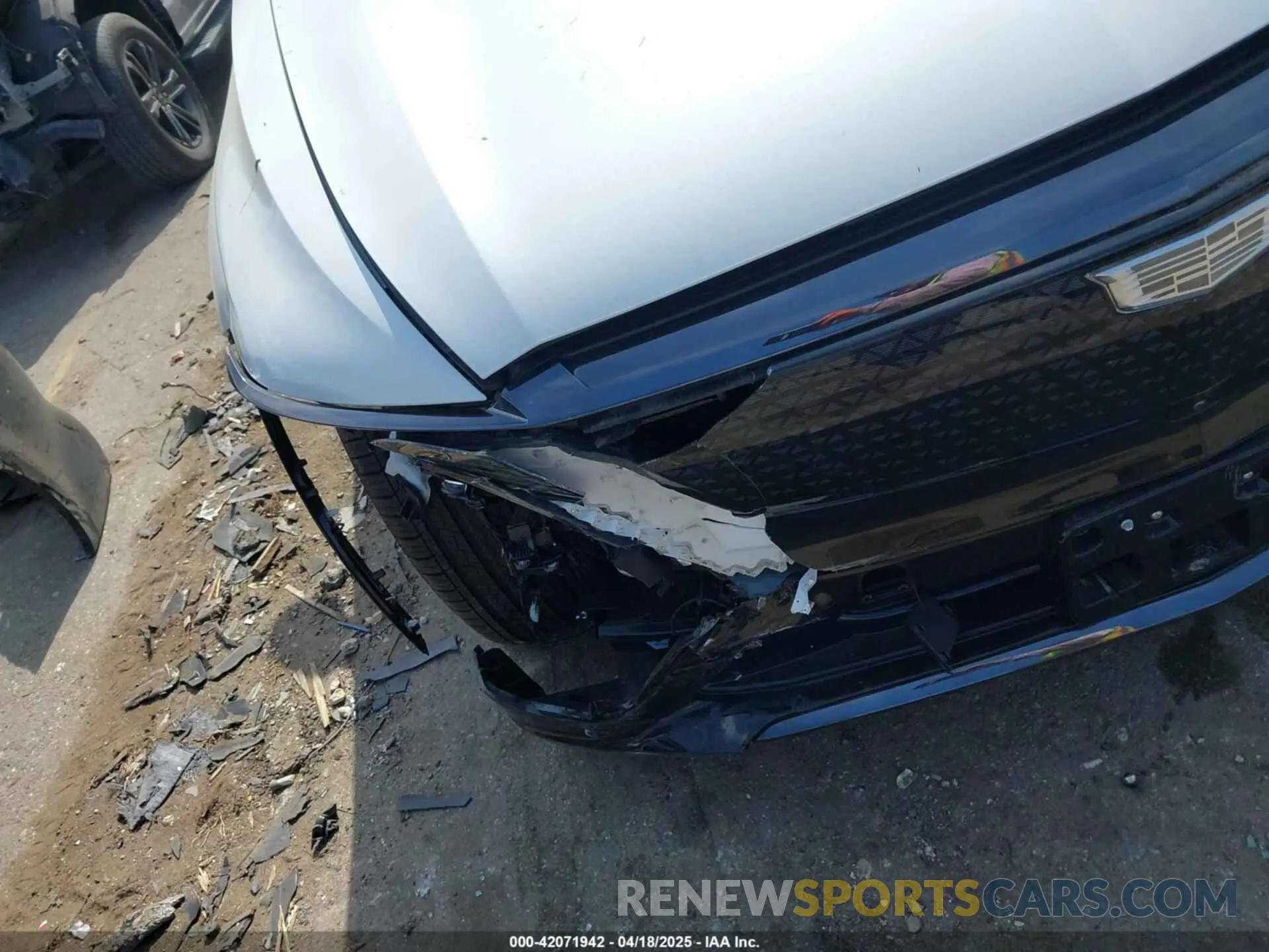 6 fotografías del automóvil dañado 1GYKPTRL5RZ142981 CADILLAC LYRIQ 2024