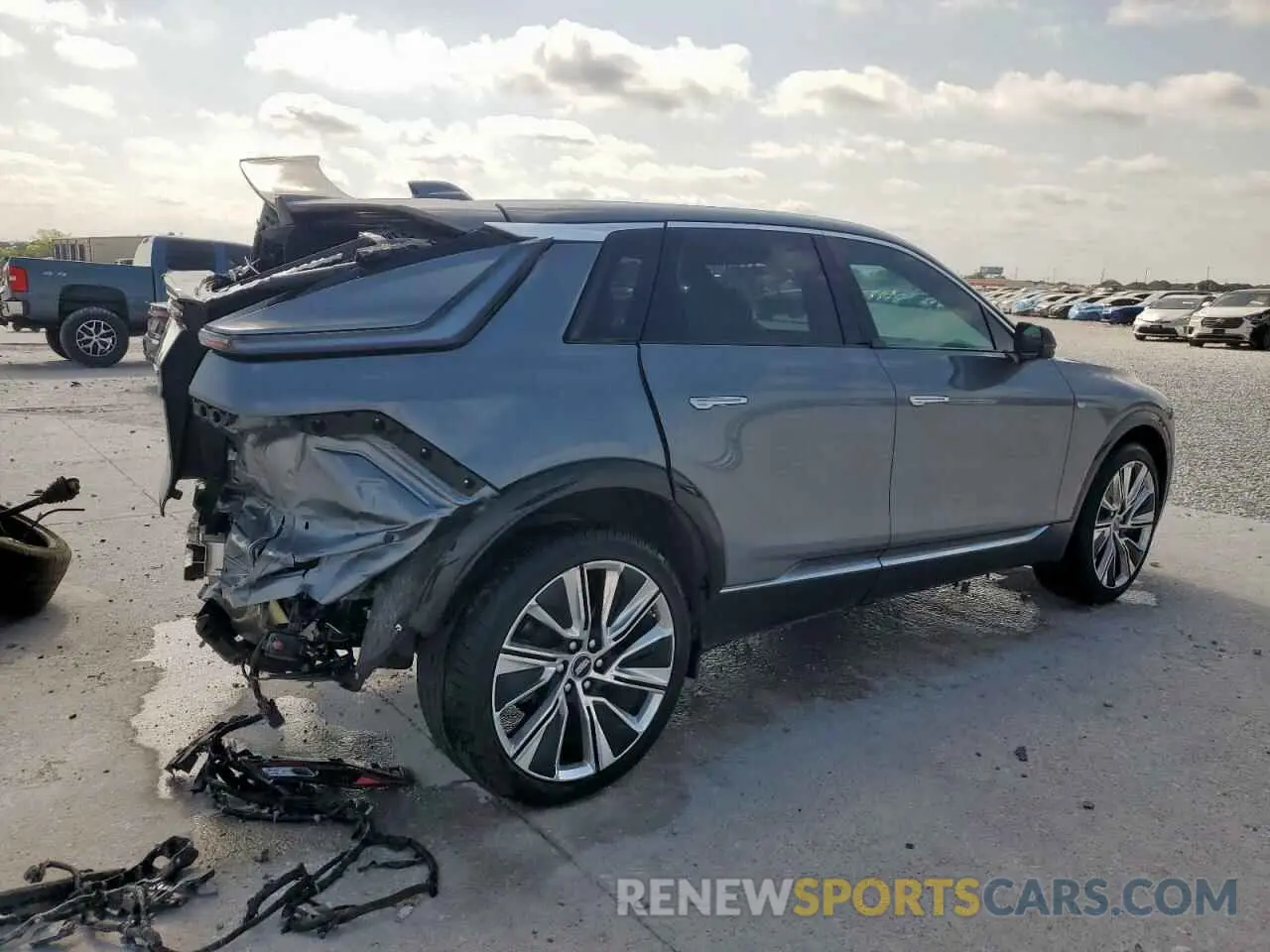 3 fotografías del automóvil dañado 1GYKPMRK3PZ001935 CADILLAC LYRIQ LUXU 2023