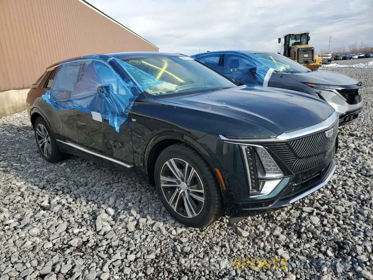 4 fotografías del automóvil dañado 1GYKPRRK0RZ104312 CADILLAC LYRIQ LUXU 2024