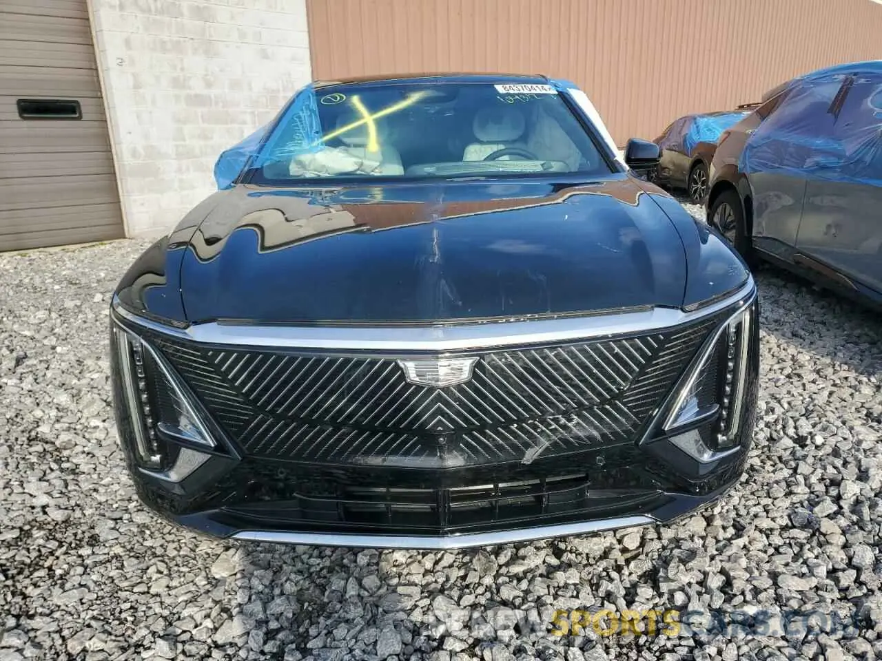 5 fotografías del automóvil dañado 1GYKPRRK0RZ104312 CADILLAC LYRIQ LUXU 2024