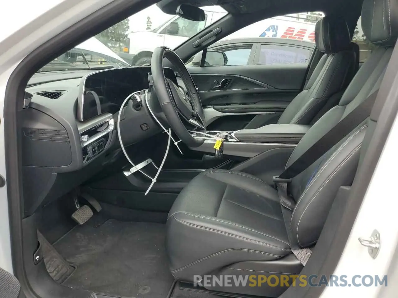7 fotografías del automóvil dañado 1GYKPRRL7RZ116949 CADILLAC LYRIQ LUXU 2024