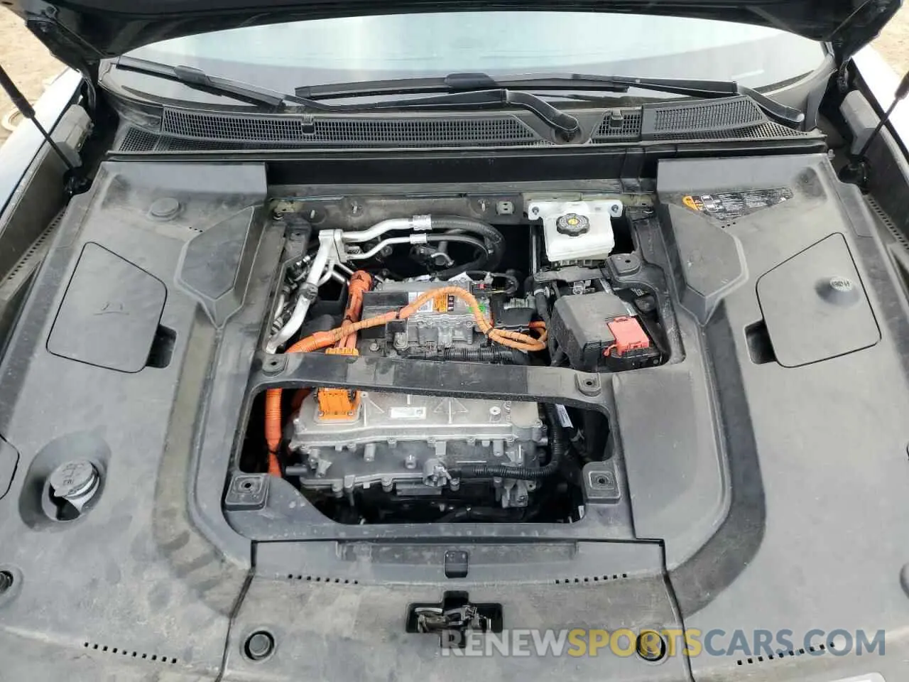 12 fotografías del automóvil dañado 1GYKPSRL2RZ111200 CADILLAC LYRIQ LUXU 2024