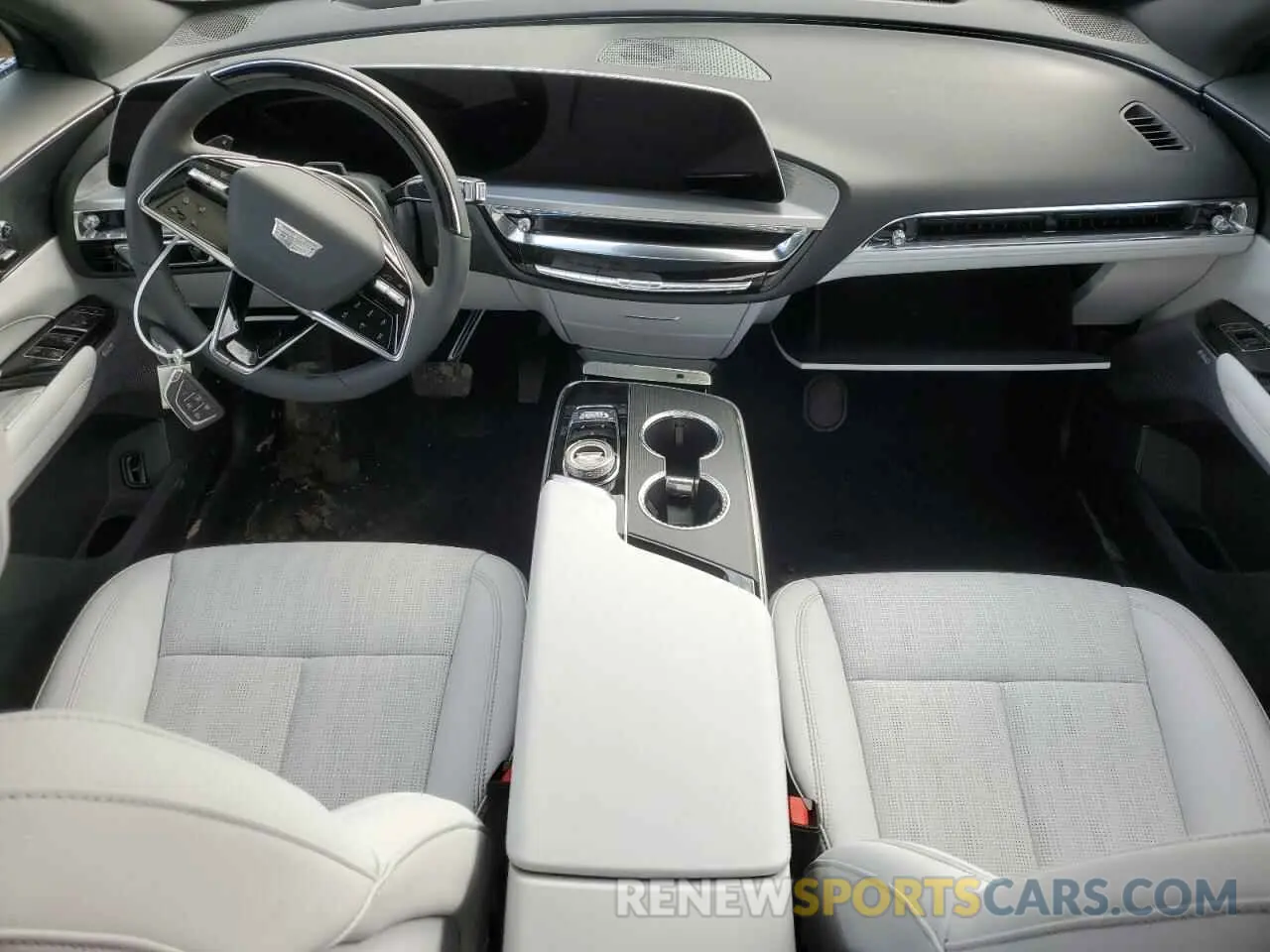 8 fotografías del automóvil dañado 1GYKPTRL2SZ303874 CADILLAC LYRIQ LUXU 2025
