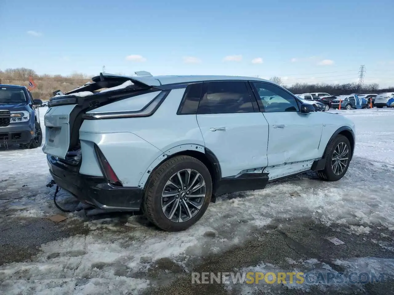 3 fotografías del automóvil dañado 1GYKPTRL9RZ122152 CADILLAC LYRIQ SPOR 2024