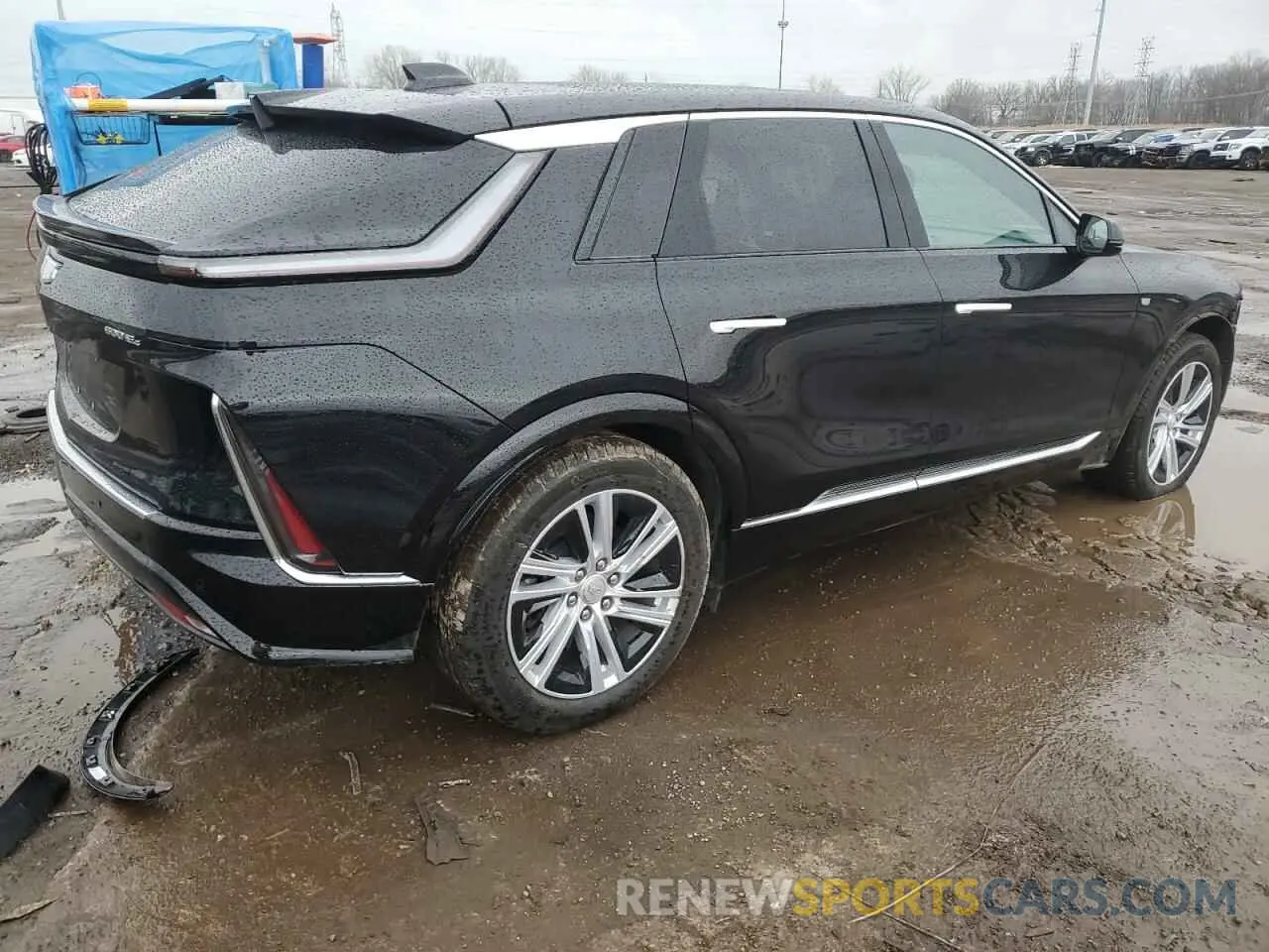 3 fotografías del automóvil dañado 1GYKPMRL2RZ102038 CADILLAC LYRIQ TECH 2024