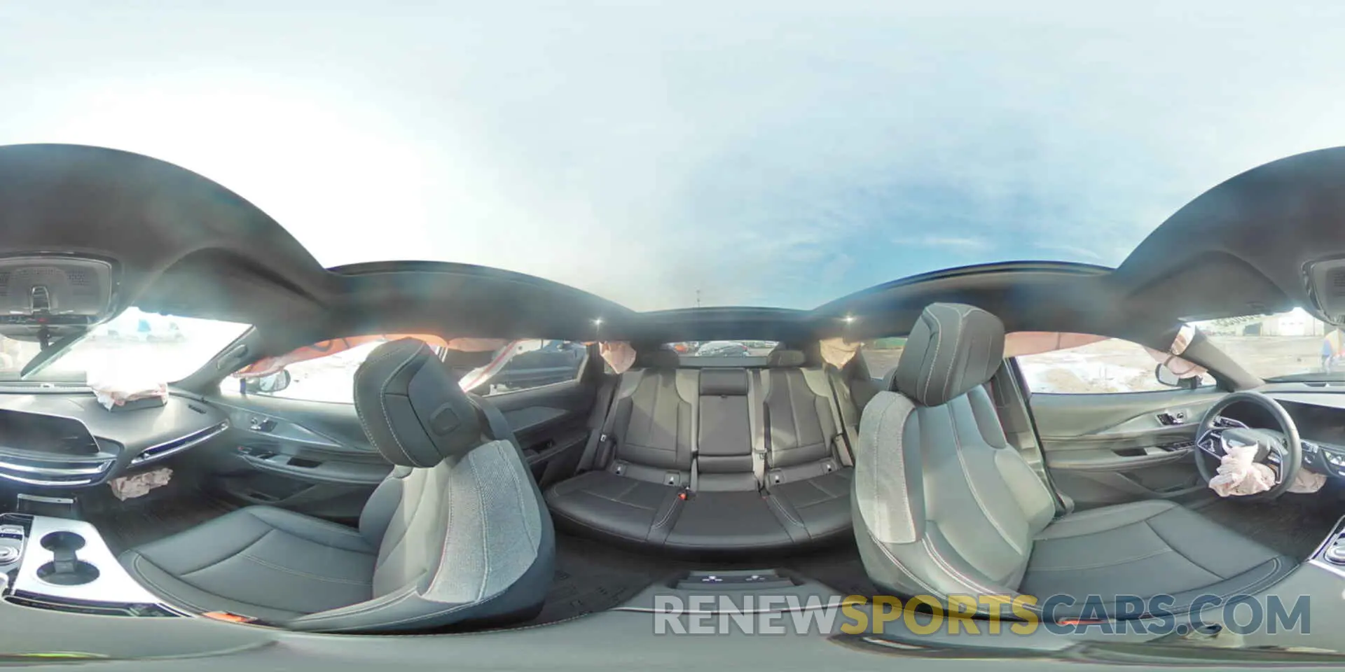 14 fotografías del automóvil dañado 1GYKPMRL5RZ138208 CADILLAC LYRIQ TECH 2024