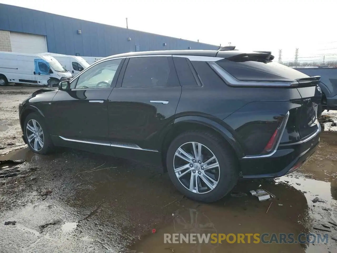2 fotografías del automóvil dañado 1GYKPMRL5RZ138208 CADILLAC LYRIQ TECH 2024