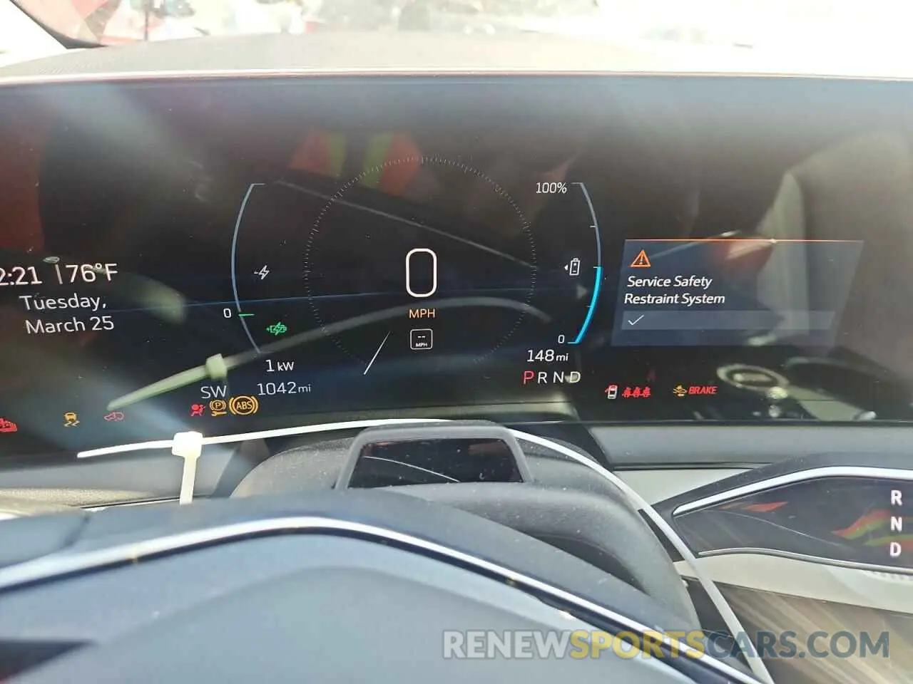 9 fotografías del automóvil dañado 3GYK3GMR7SS146659 CADILLAC OPTIQ SPOR 2025