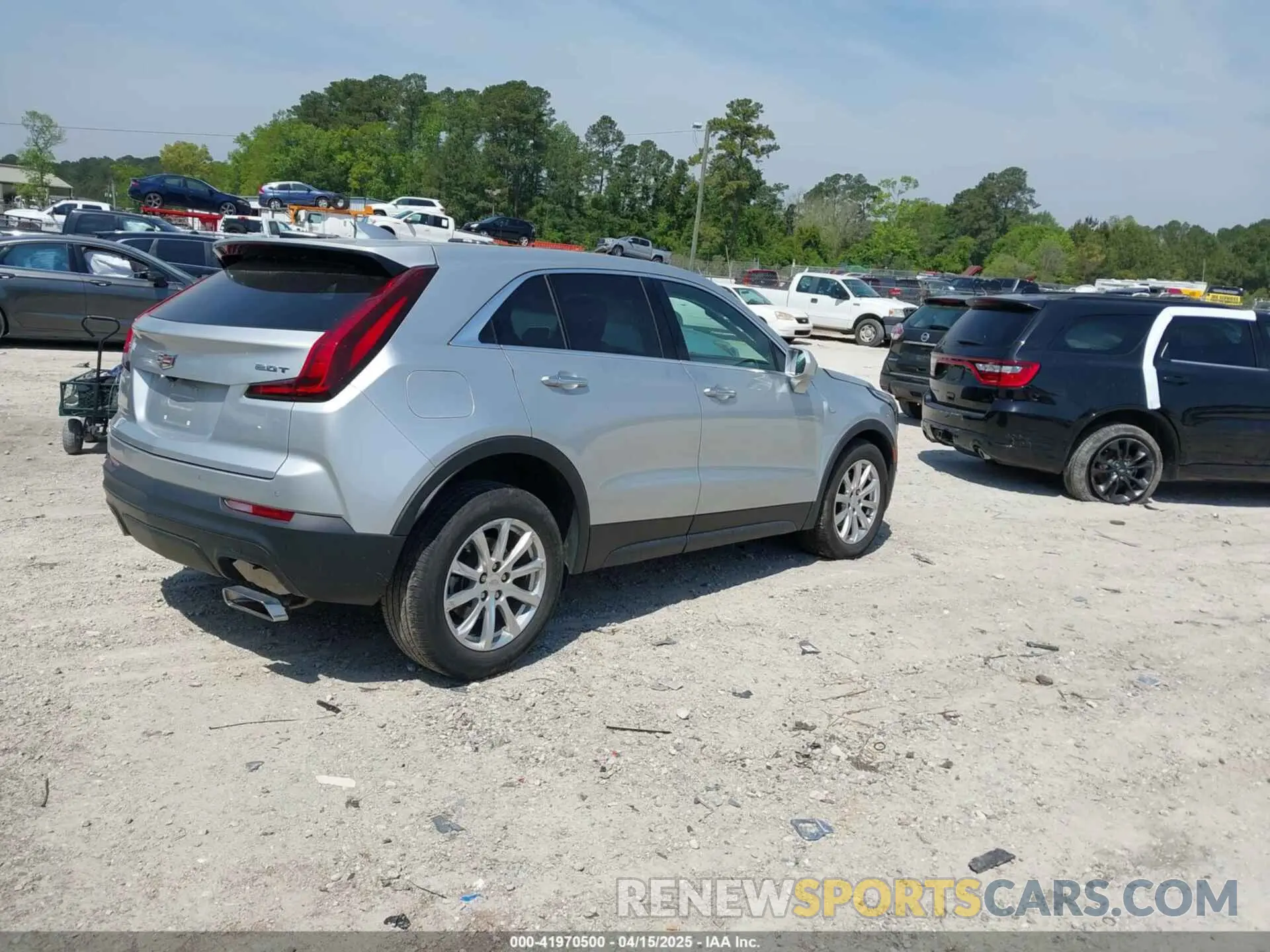 4 fotografías del automóvil dañado 1GYAZAR43KF211662 CADILLAC XT4 2019