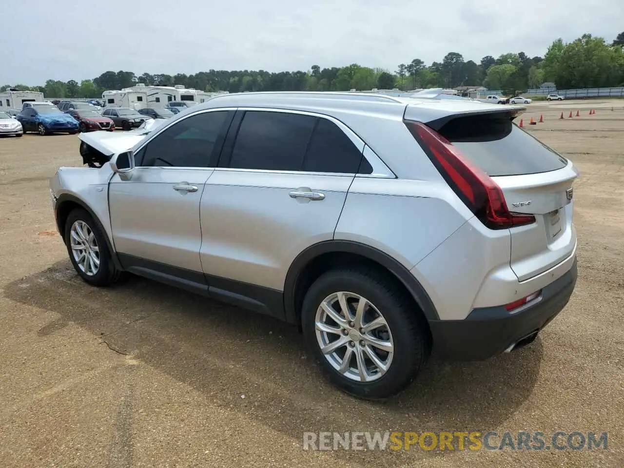 2 fotografías del automóvil dañado 1GYAZAR48KF204979 CADILLAC XT4 2019
