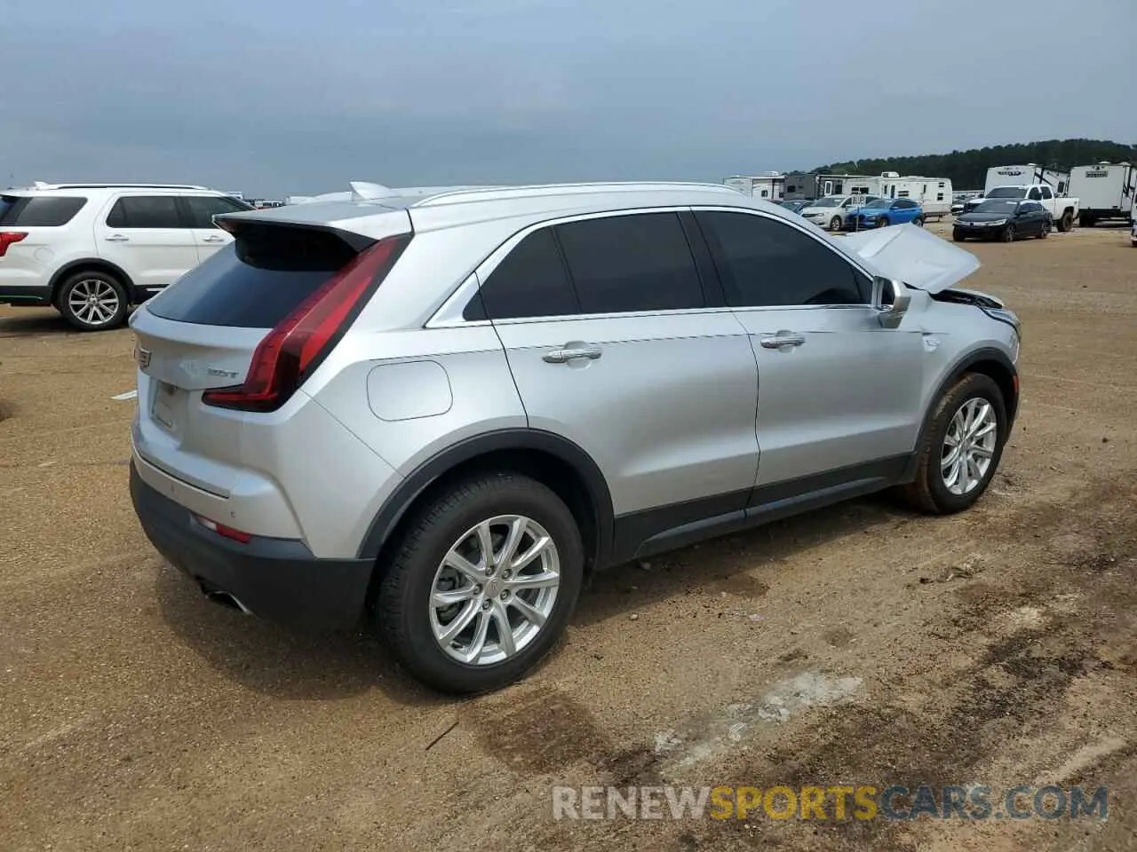 3 fotografías del automóvil dañado 1GYAZAR48KF204979 CADILLAC XT4 2019