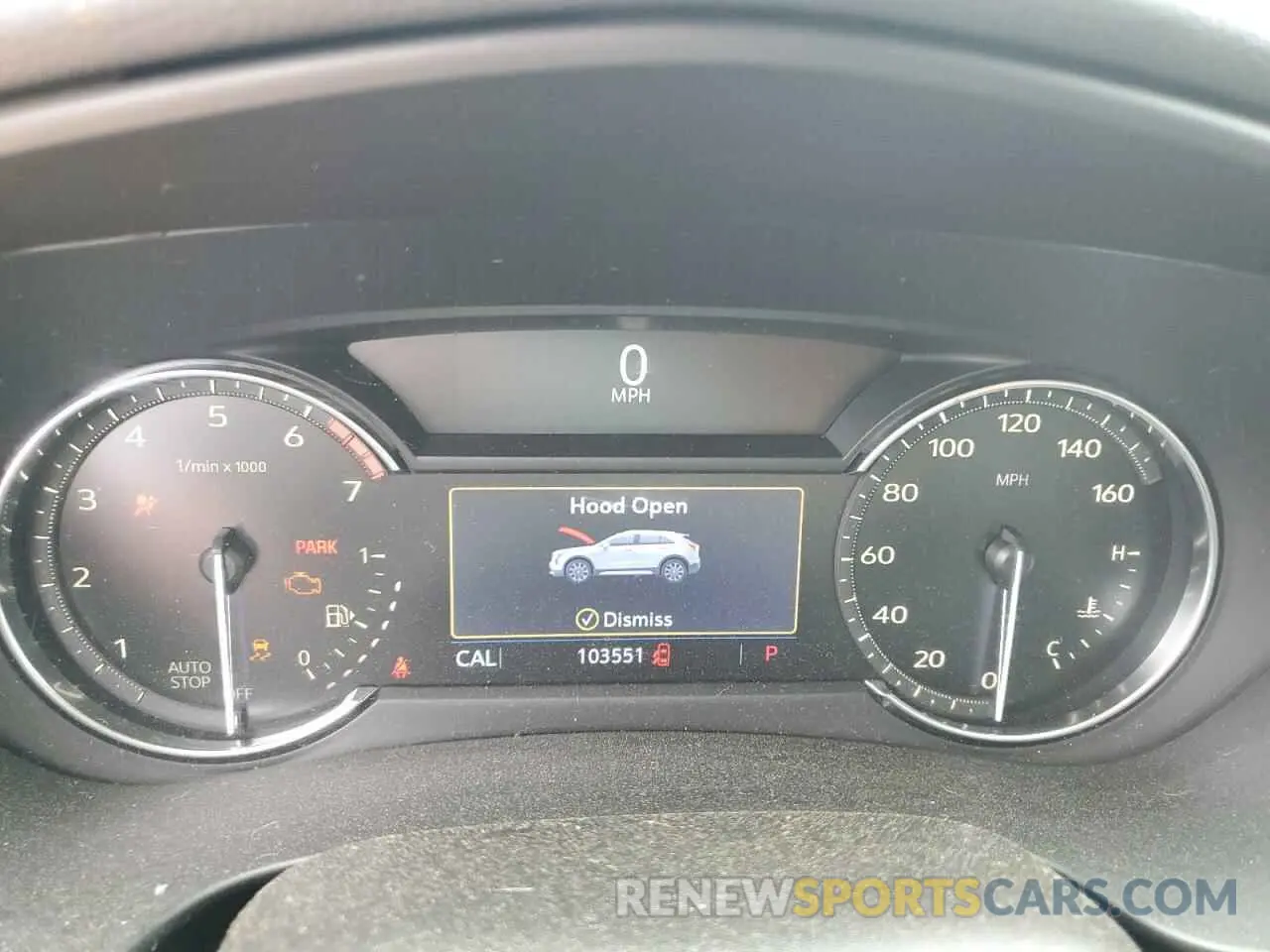 9 fotografías del automóvil dañado 1GYAZAR48KF204979 CADILLAC XT4 2019