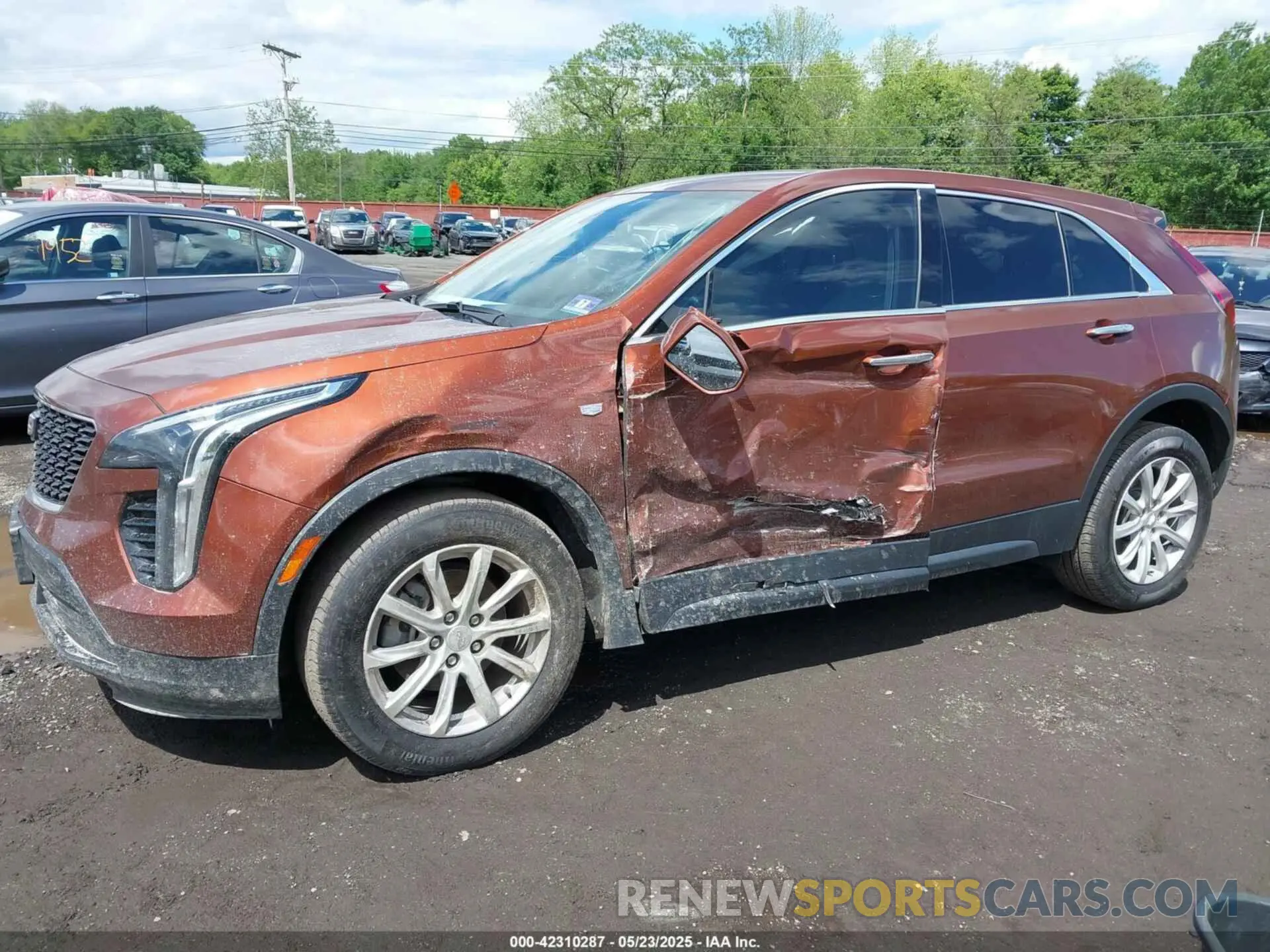 6 fotografías del automóvil dañado 1GYFZBR40KF209301 CADILLAC XT4 2019