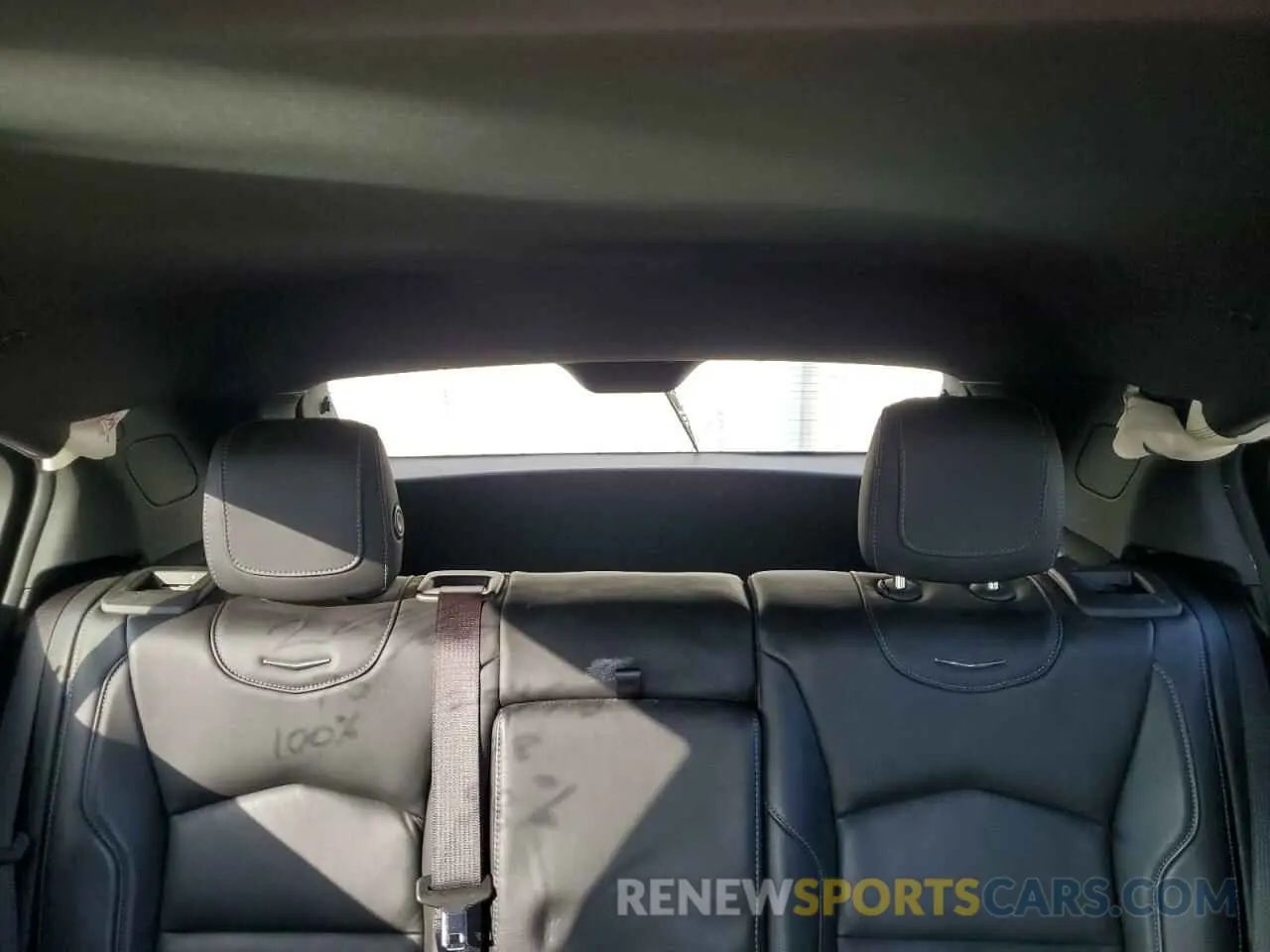 10 fotografías del automóvil dañado 1GYFZCR41KF183507 CADILLAC XT4 2019