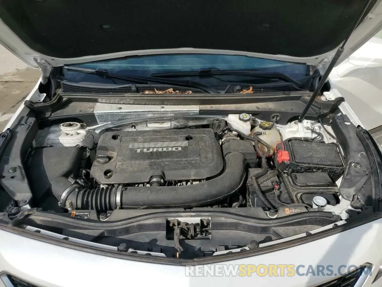 12 fotografías del automóvil dañado 1GYFZCR43KF151044 CADILLAC XT4 2019