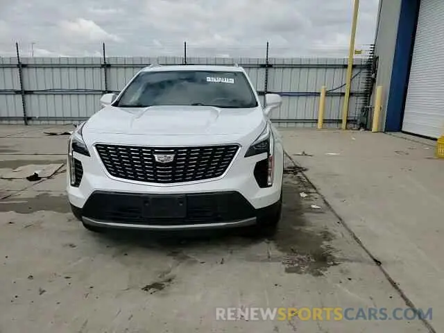 15 fotografías del automóvil dañado 1GYFZCR43KF151044 CADILLAC XT4 2019