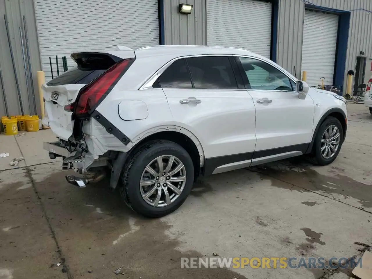 3 fotografías del automóvil dañado 1GYFZCR43KF151044 CADILLAC XT4 2019
