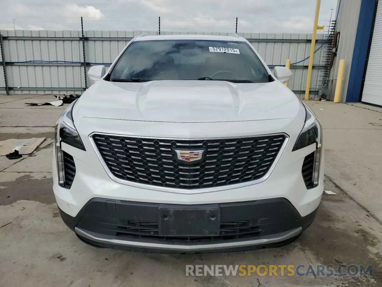 5 fotografías del automóvil dañado 1GYFZCR43KF151044 CADILLAC XT4 2019