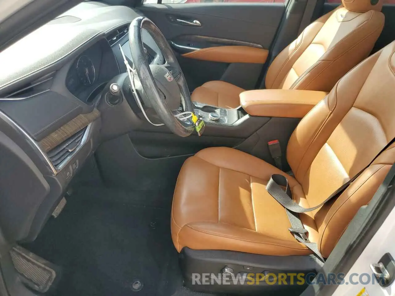 7 fotografías del automóvil dañado 1GYFZCR43KF151044 CADILLAC XT4 2019