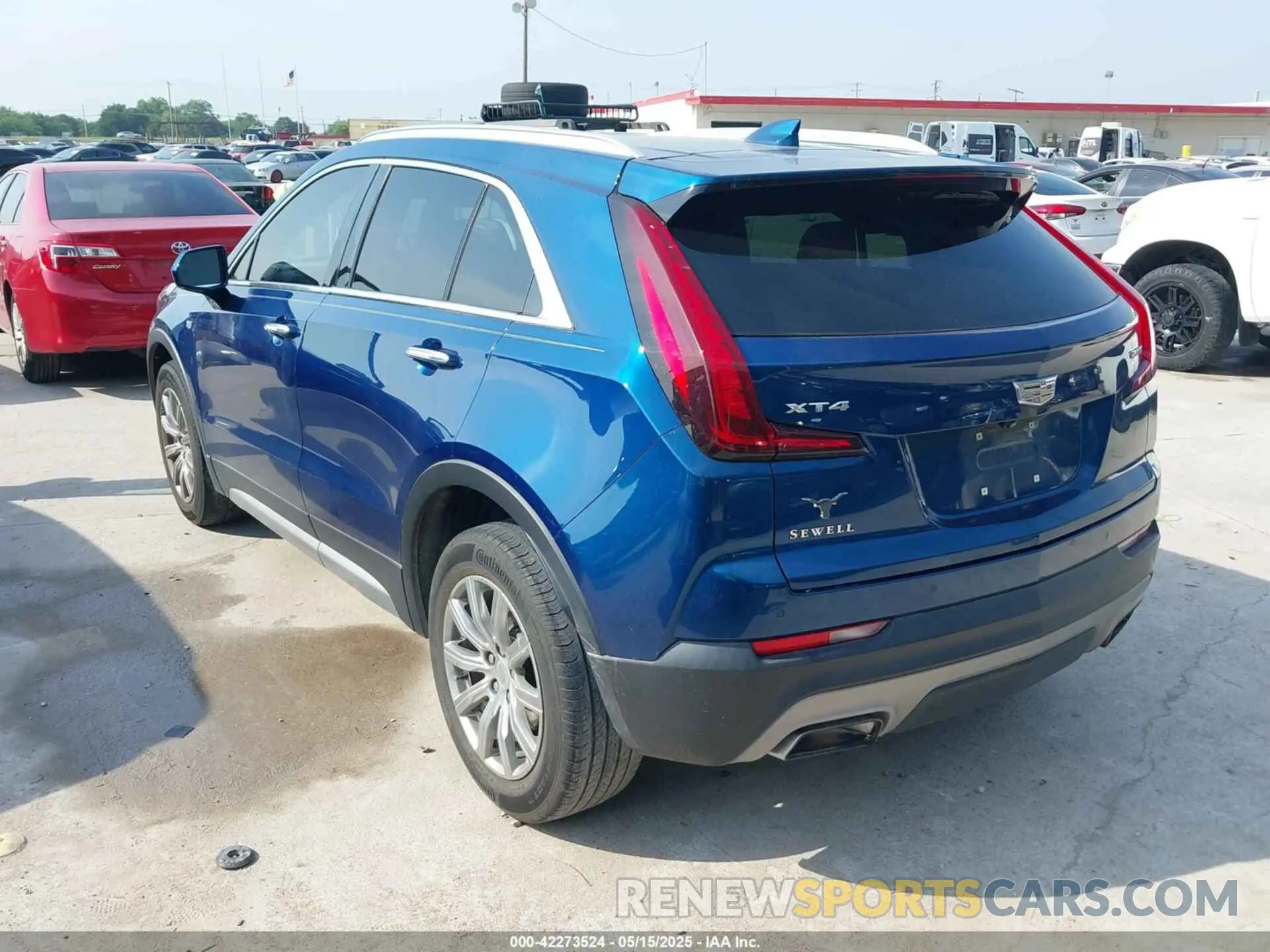 3 fotografías del automóvil dañado 1GYFZCR44KF144295 CADILLAC XT4 2019