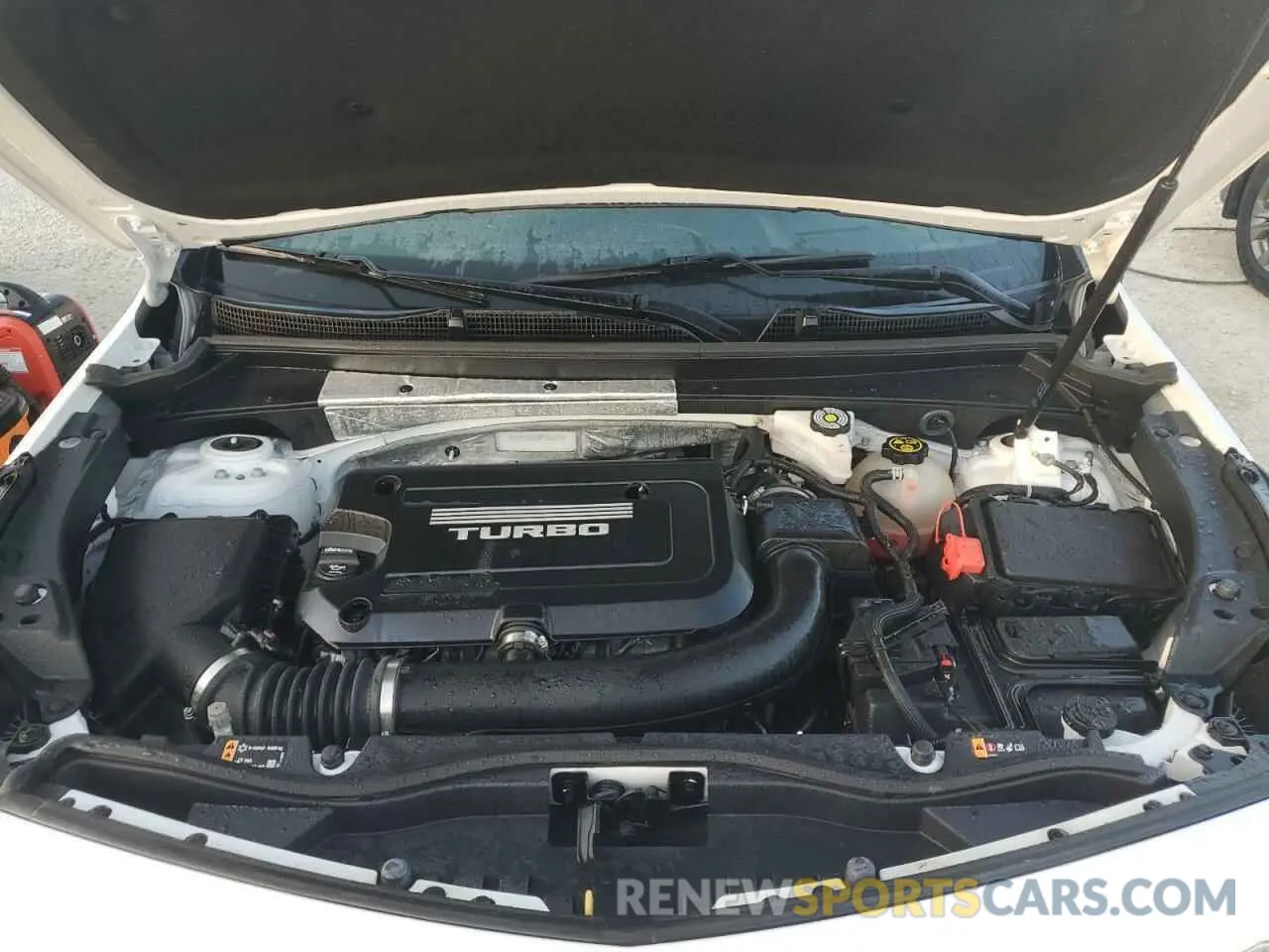 12 fotografías del automóvil dañado 1GYFZCR48KF206877 CADILLAC XT4 2019