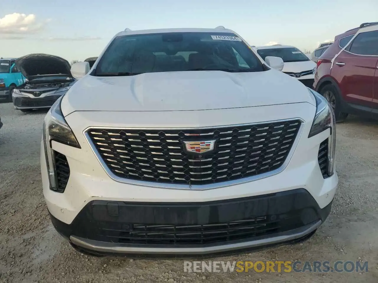 5 fotografías del automóvil dañado 1GYFZCR48KF206877 CADILLAC XT4 2019