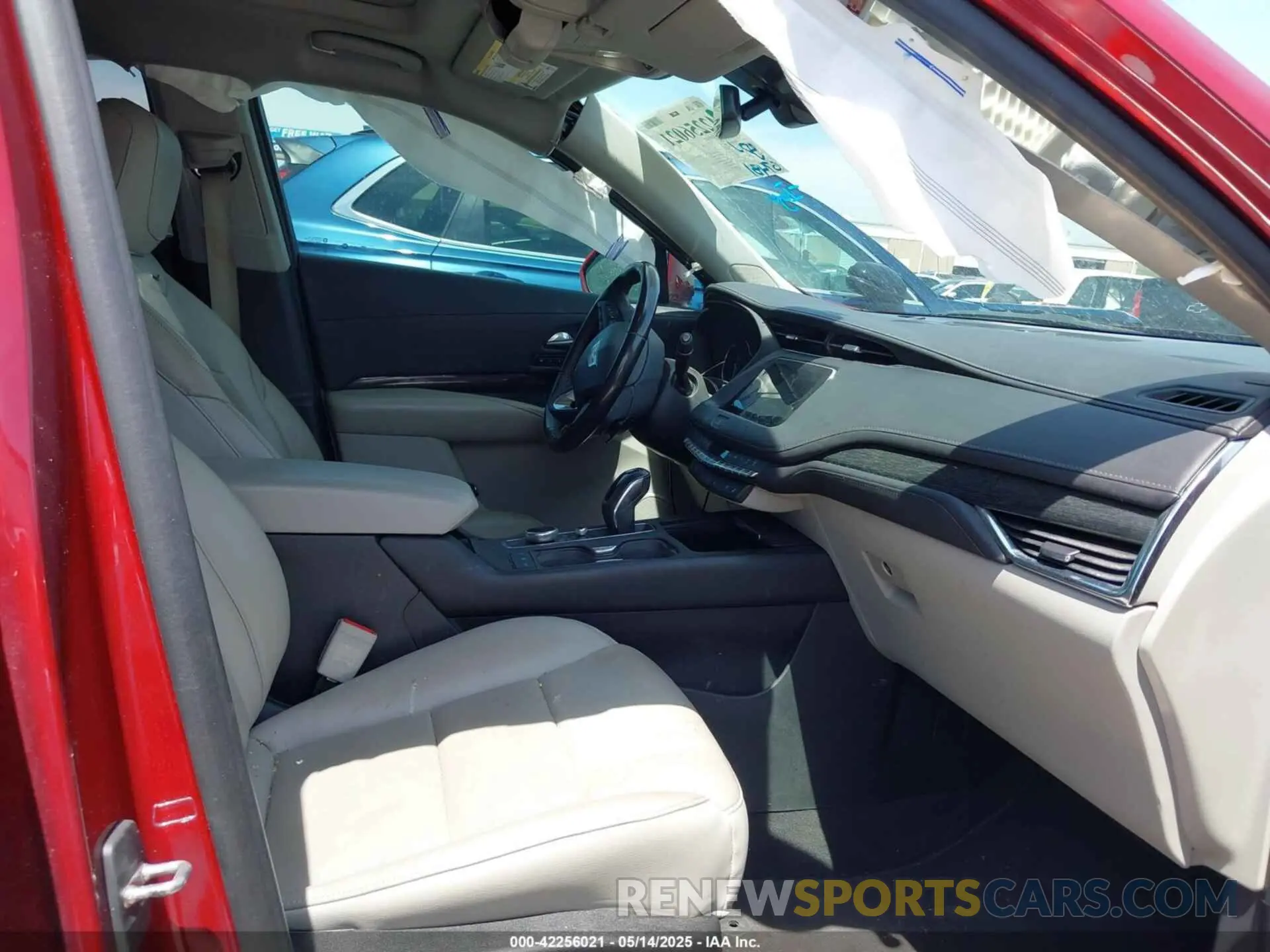 5 fotografías del automóvil dañado 1GYFZCR49KF207634 CADILLAC XT4 2019