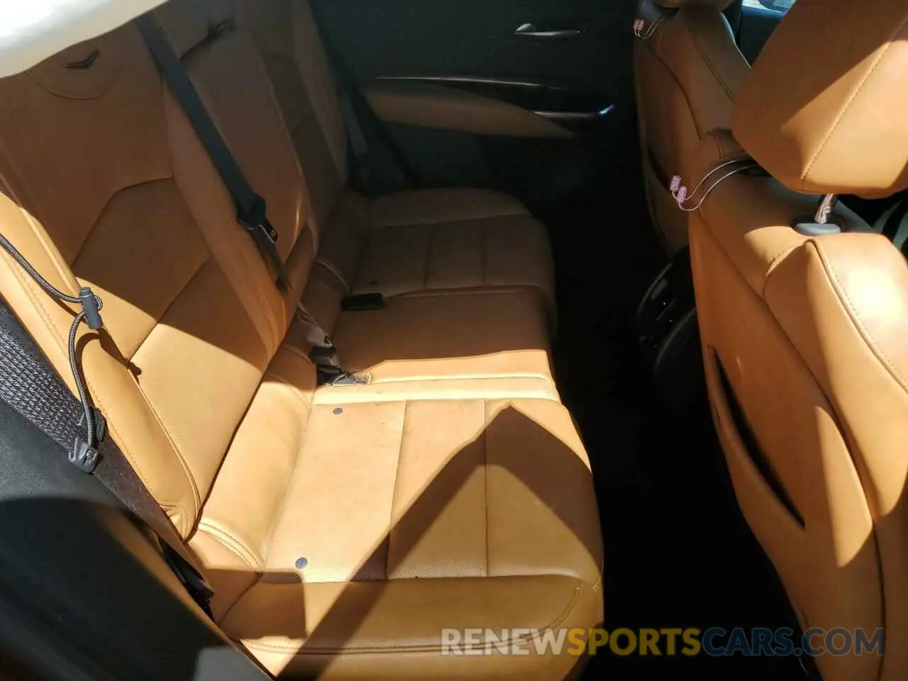 11 fotografías del automóvil dañado 1GYFZDR42KF214298 CADILLAC XT4 2019