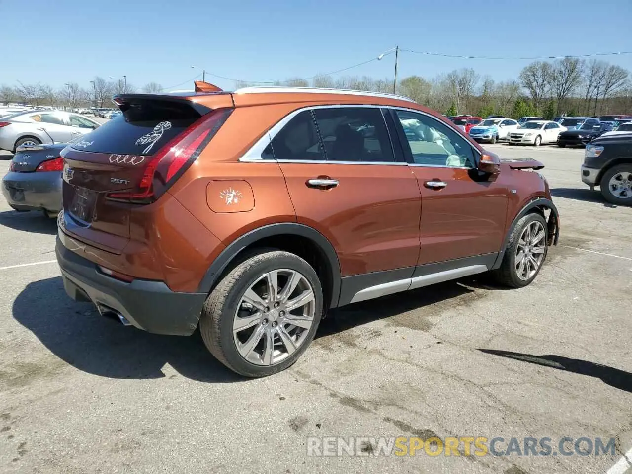 3 fotografías del automóvil dañado 1GYFZDR42KF214298 CADILLAC XT4 2019