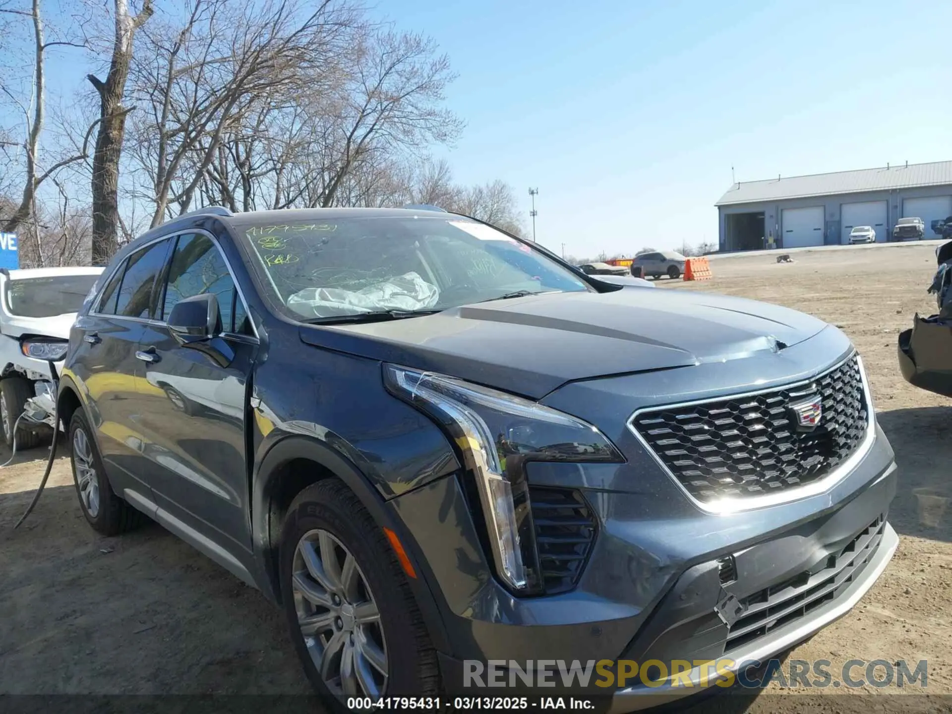 6 fotografías del automóvil dañado 1GYFZDR44KF197830 CADILLAC XT4 2019