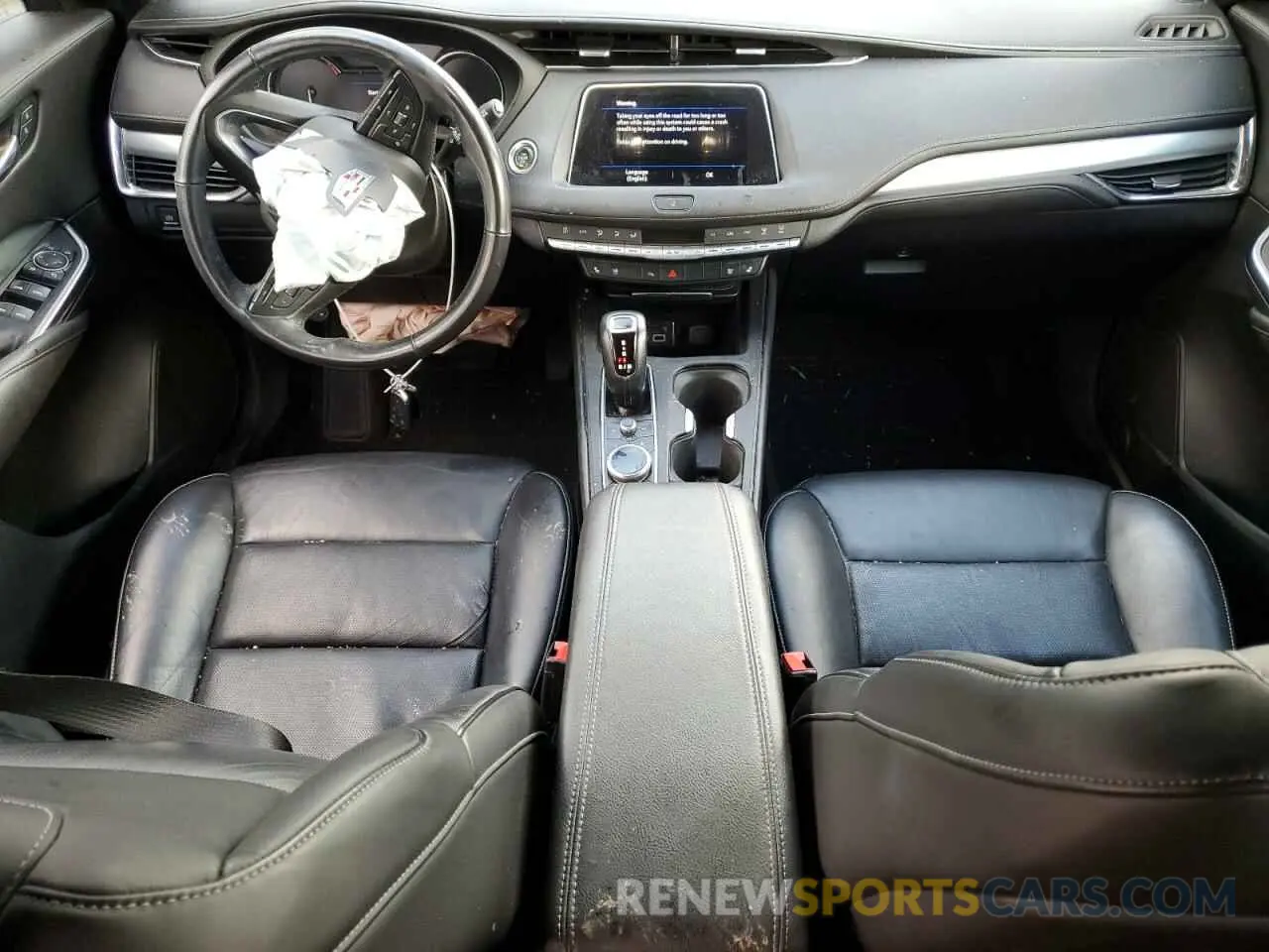 8 fotografías del automóvil dañado 1GYFZDR45KF133229 CADILLAC XT4 2019